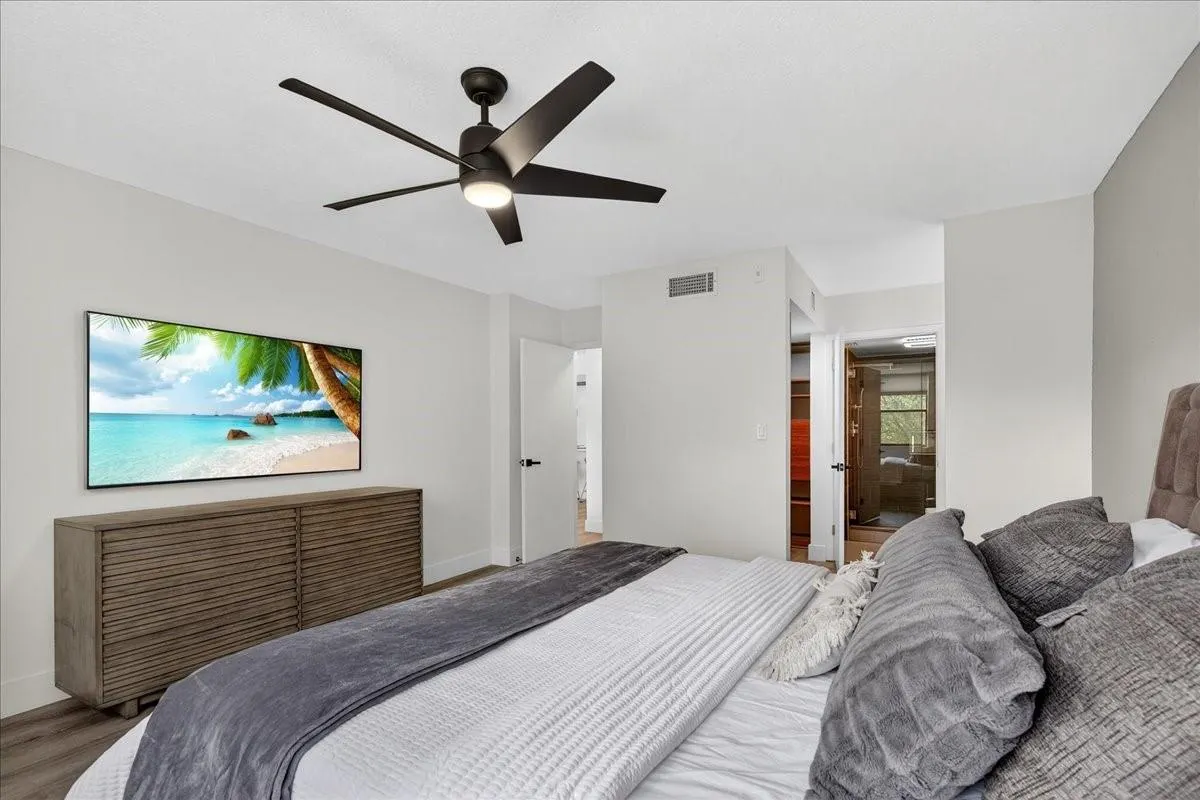 2908 S CARAMBOLA CIRCLE, #301