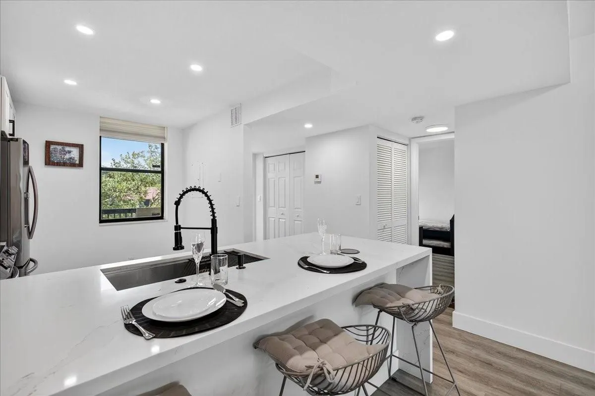 2908 S CARAMBOLA CIRCLE, #301