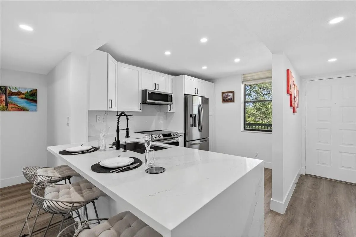 2908 S CARAMBOLA CIRCLE, #301