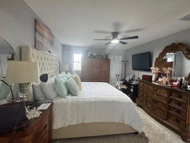 8002 Lagos De Campo Blvd, #B-306