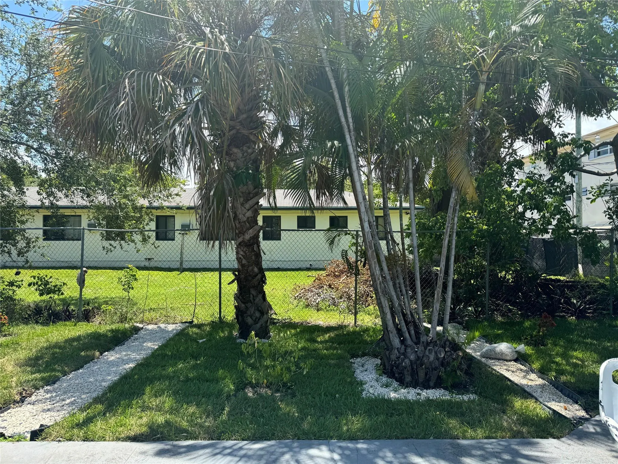 1947 Madison St, #4
