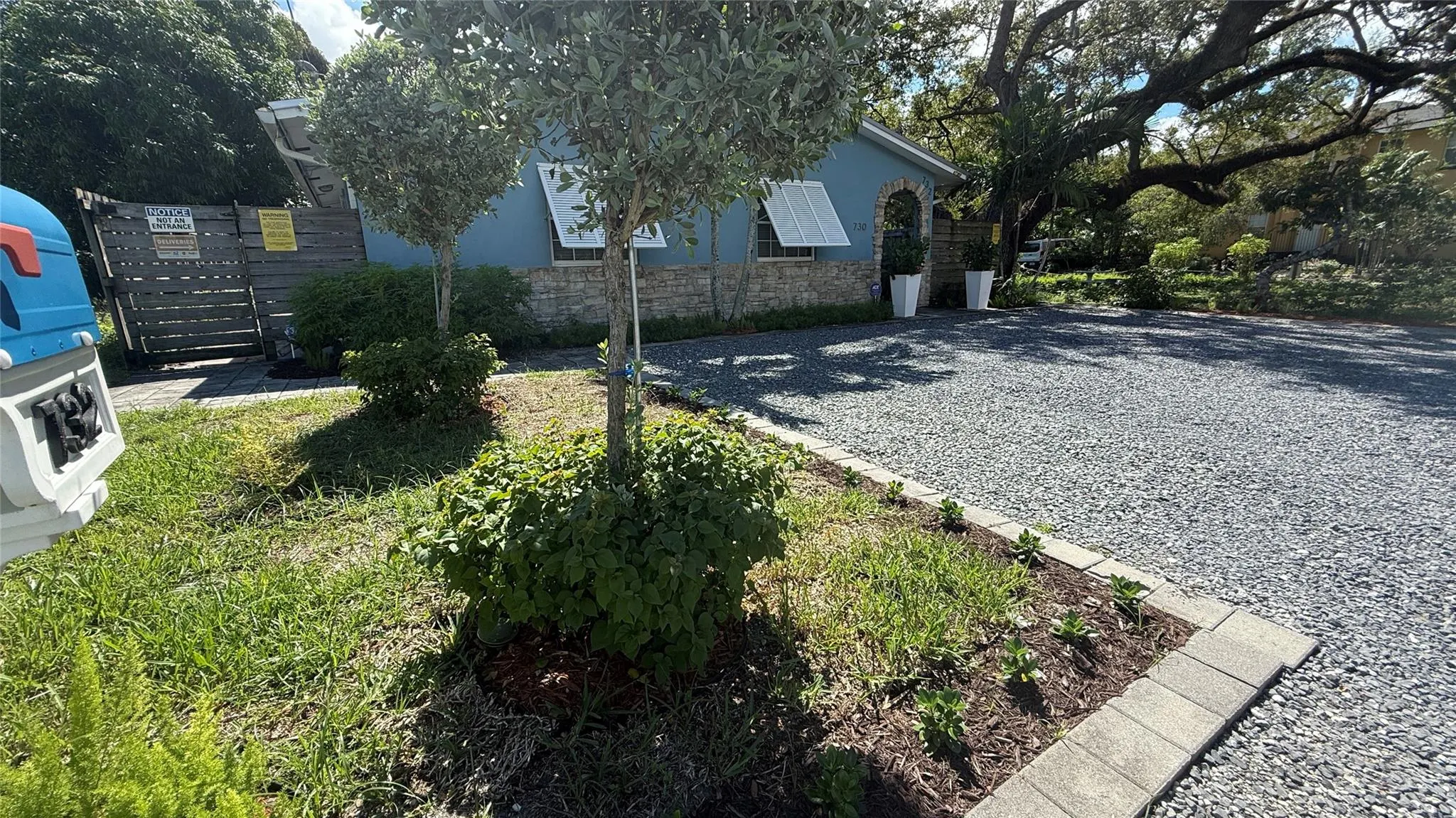 732 SW 2nd Ct