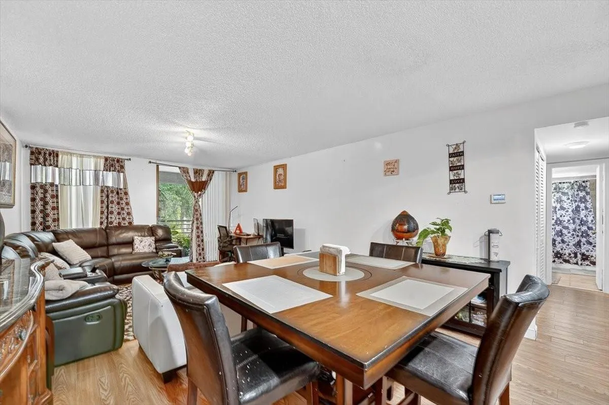 7950 W Mcnab Rd, #302