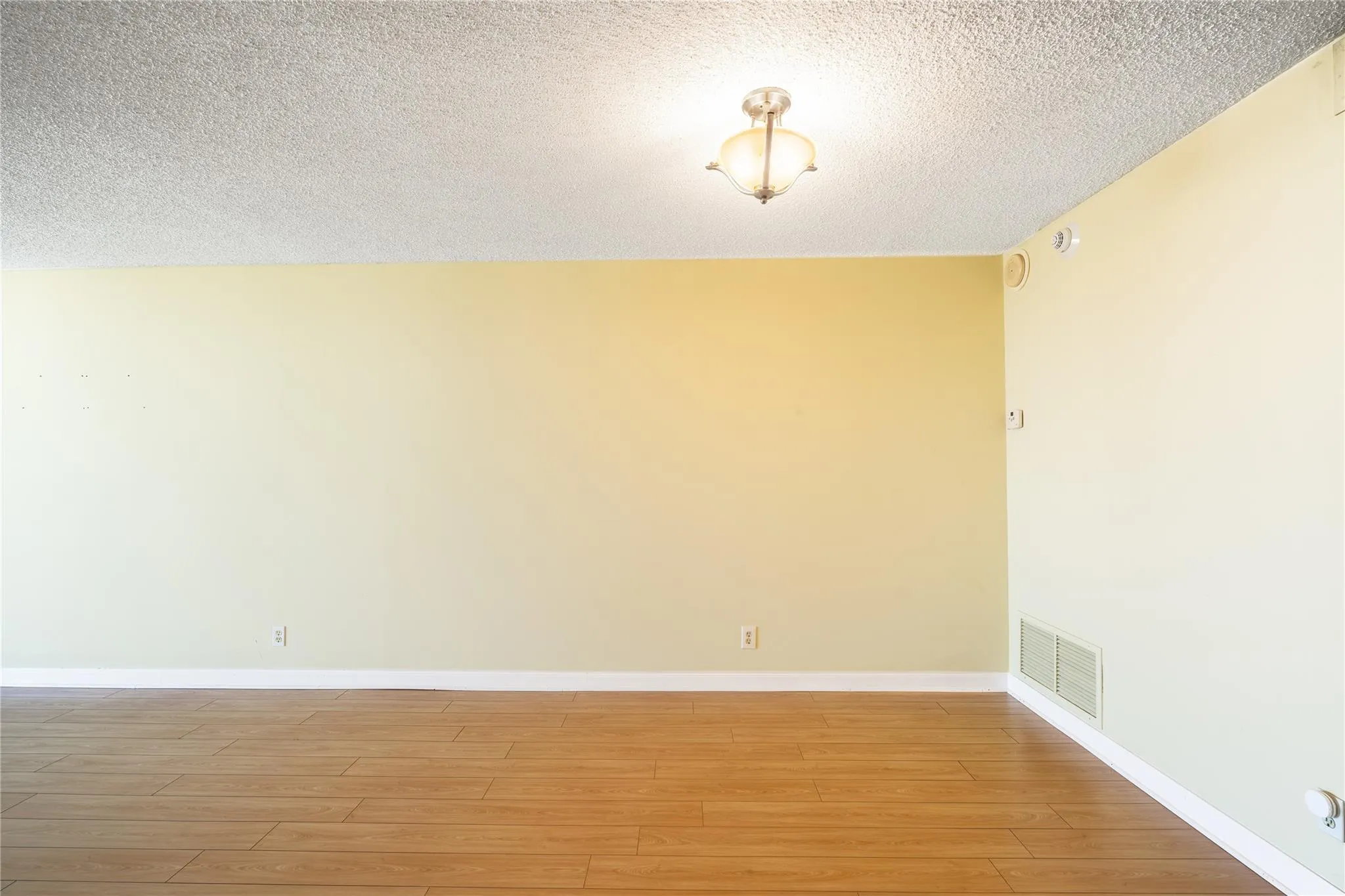 101 Briny Ave, #2509