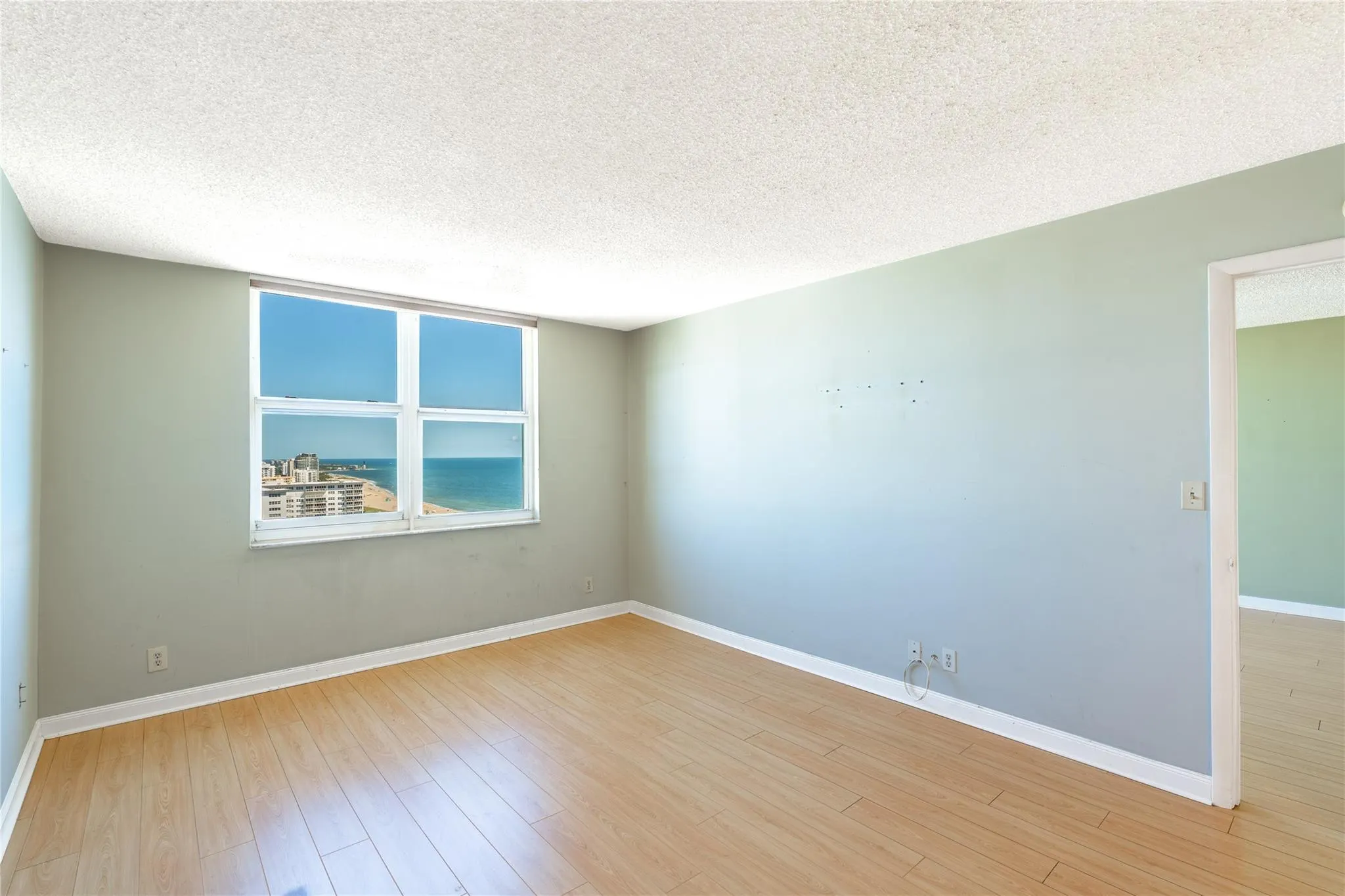 101 Briny Ave, #2509