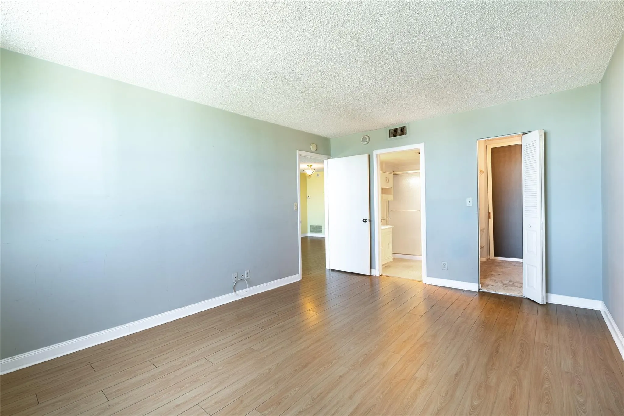 101 Briny Ave, #2509
