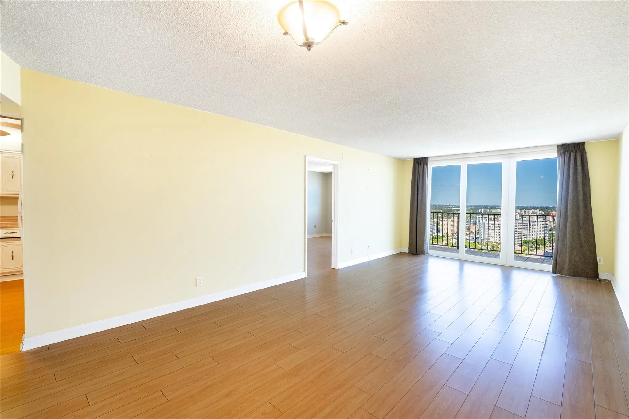 101 Briny Ave, #2509