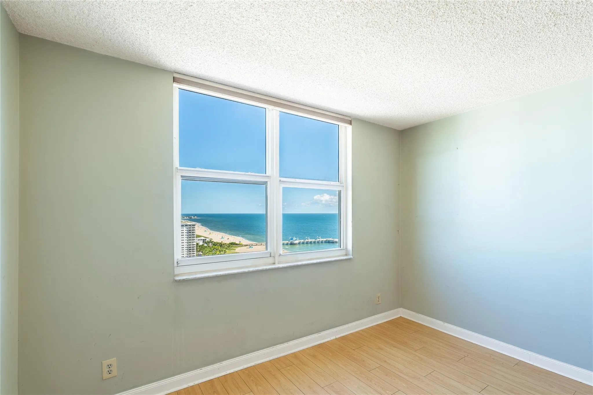 101 Briny Ave, #2509