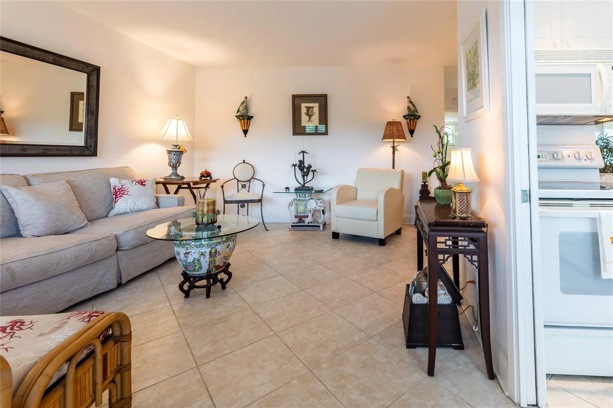 1850 S Ocean Dr, #207
