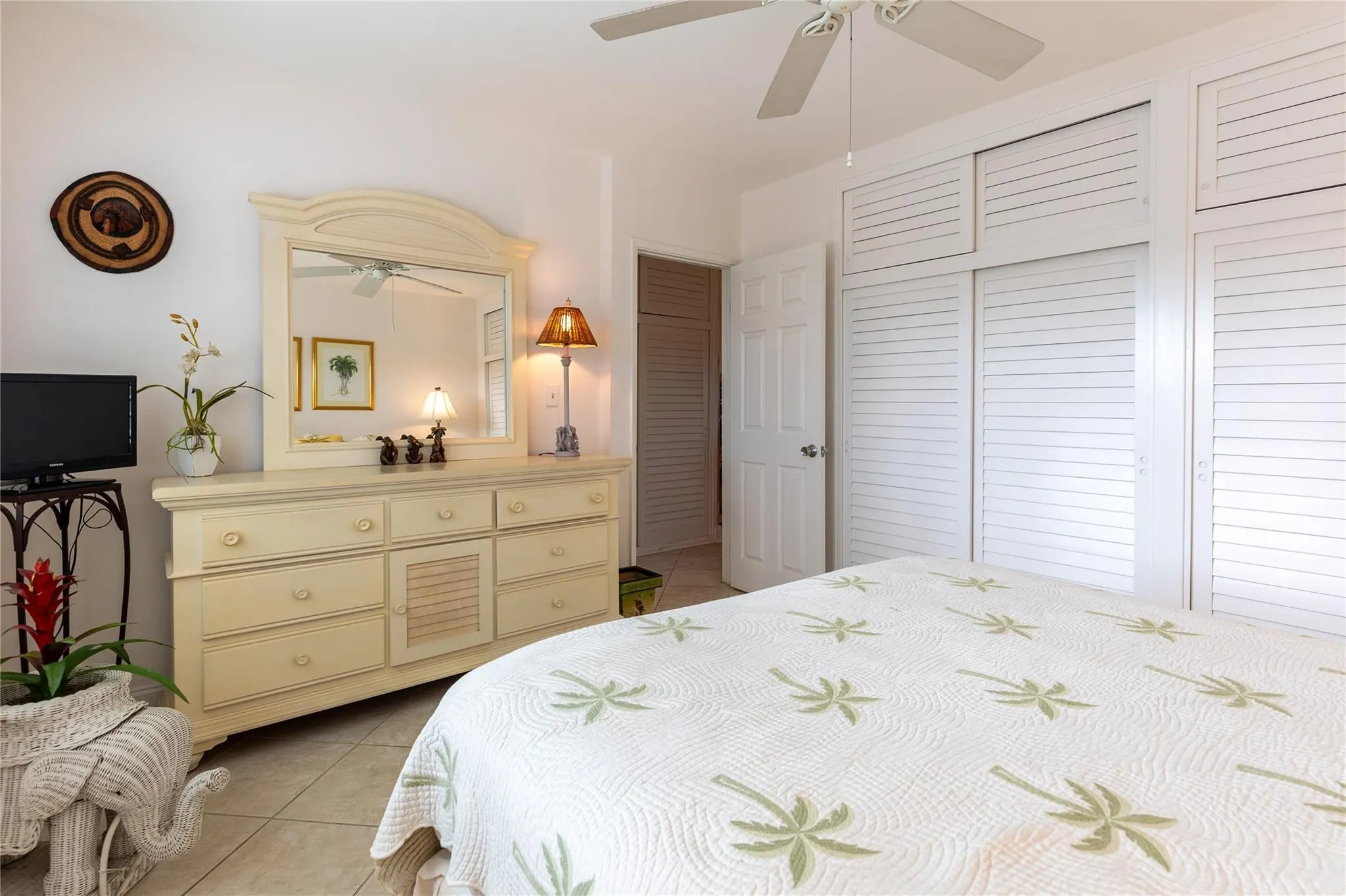 1850 S Ocean Dr, #207
