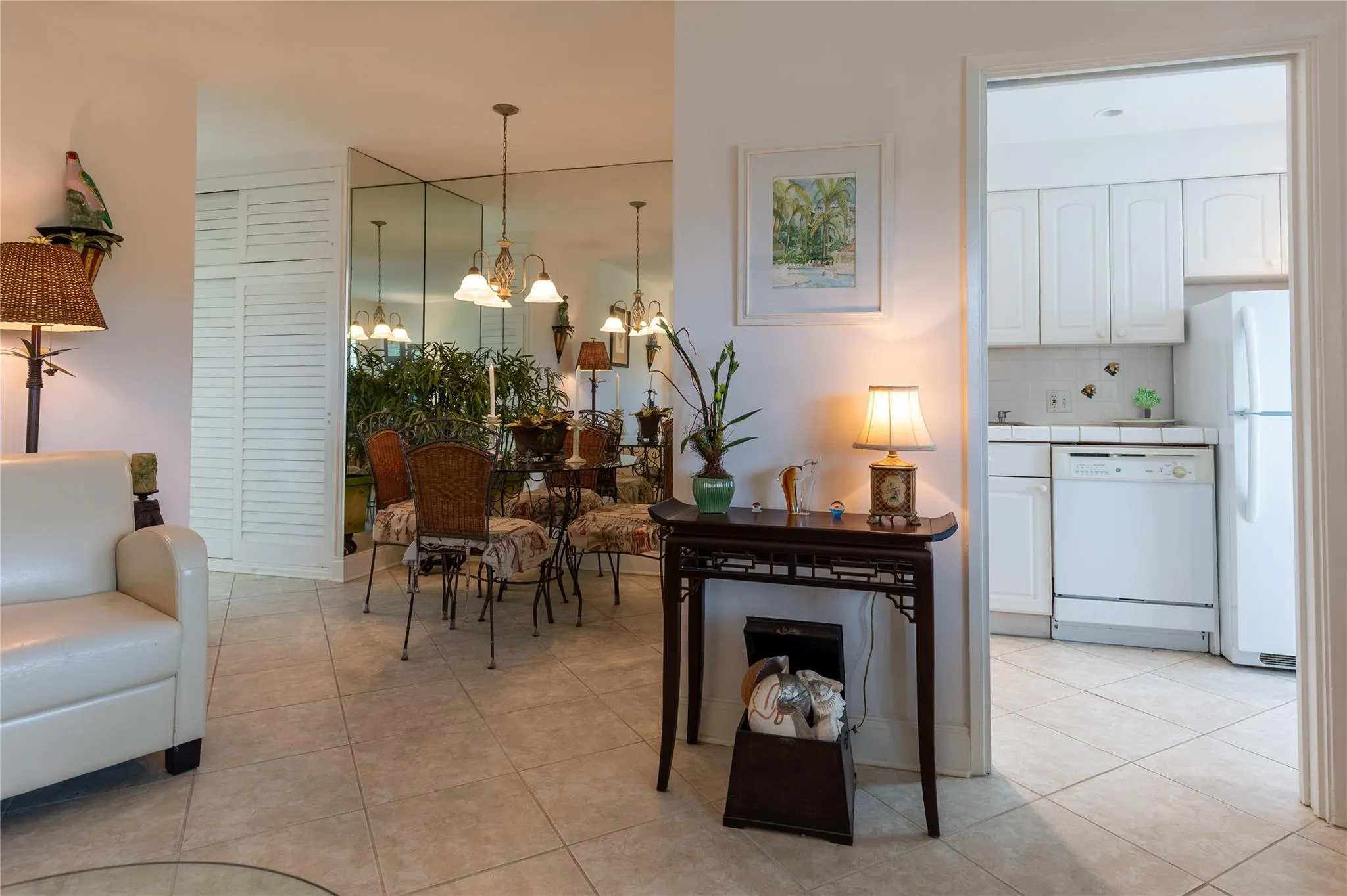 1850 S Ocean Dr, #207