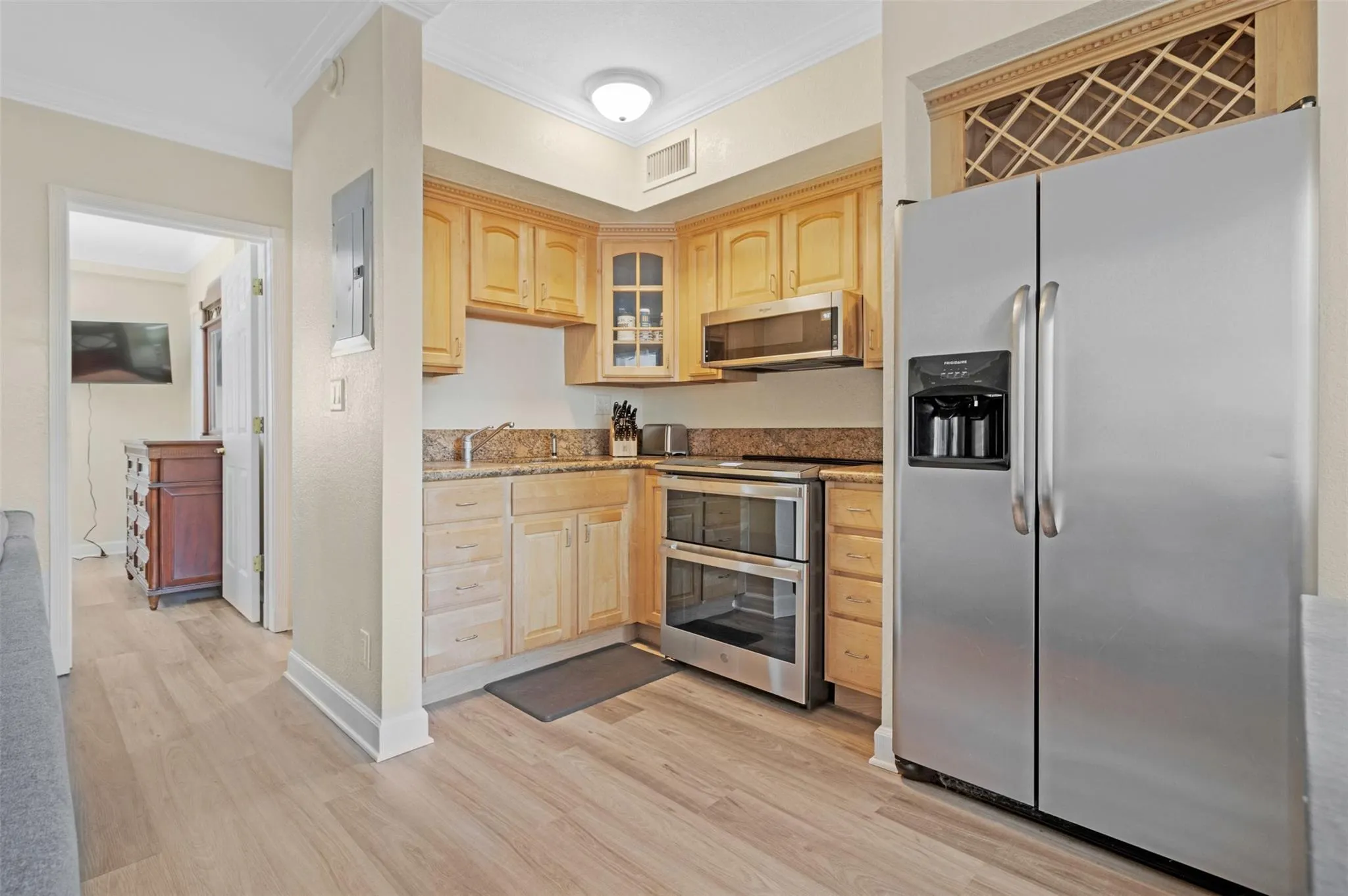 924 SE 2nd St, #7