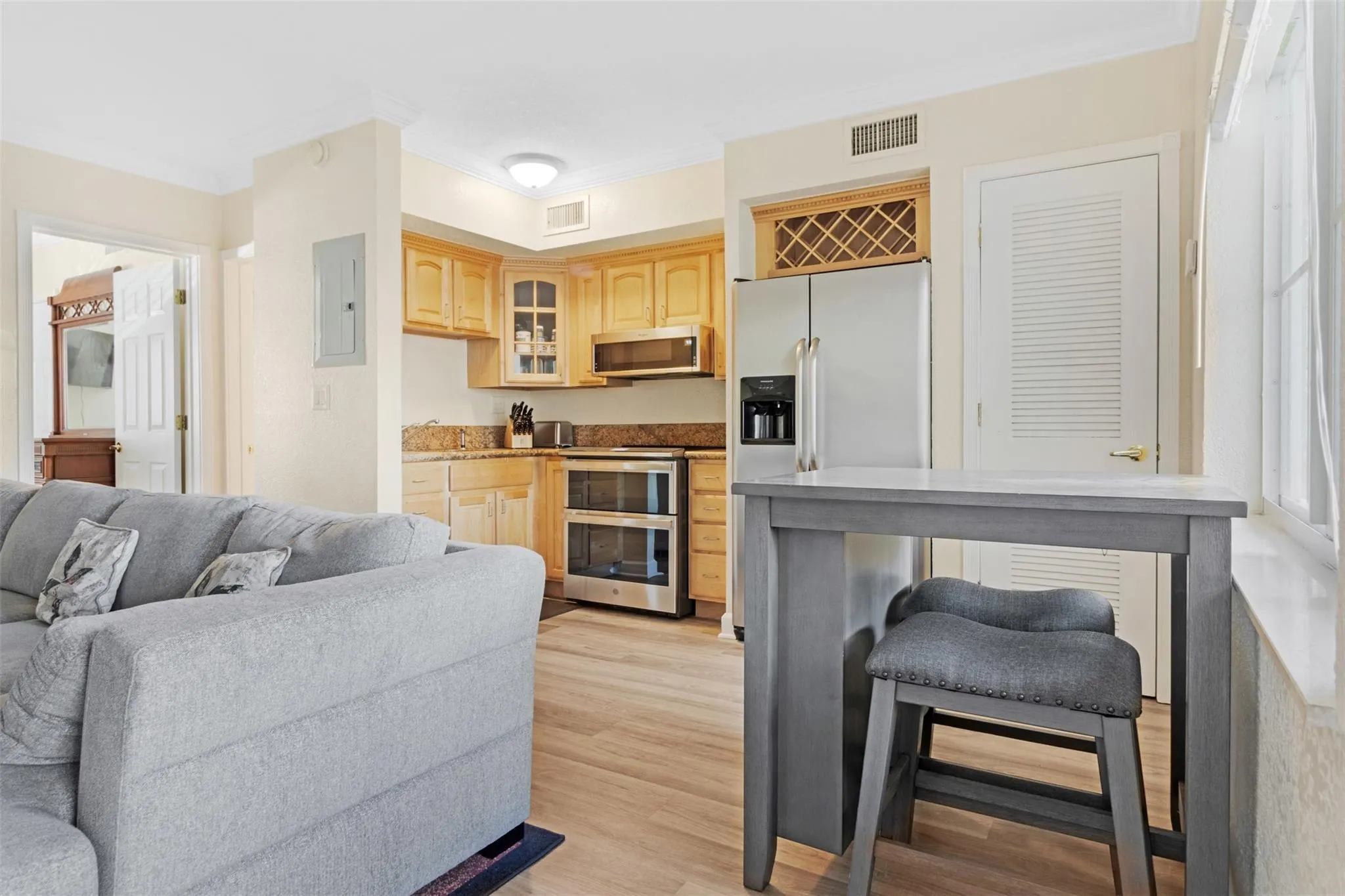 924 SE 2nd St, #7