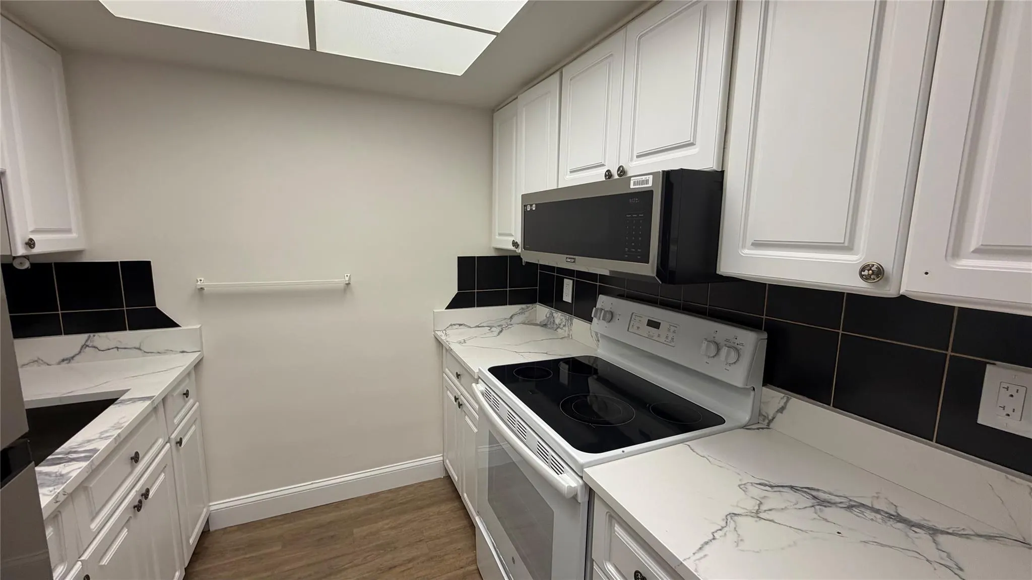 344 SE 11th Ave, #15