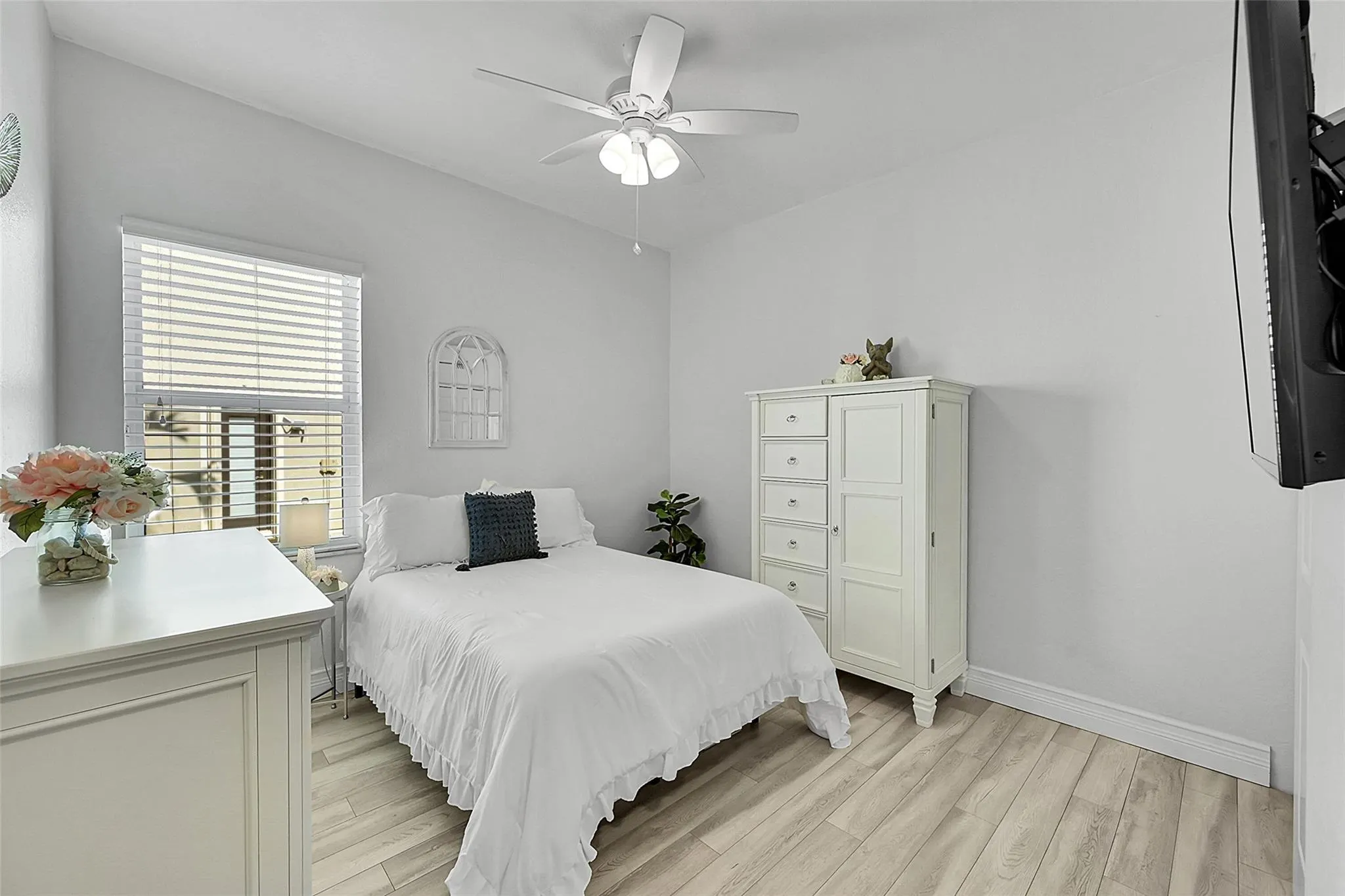 12235 NW 49th St