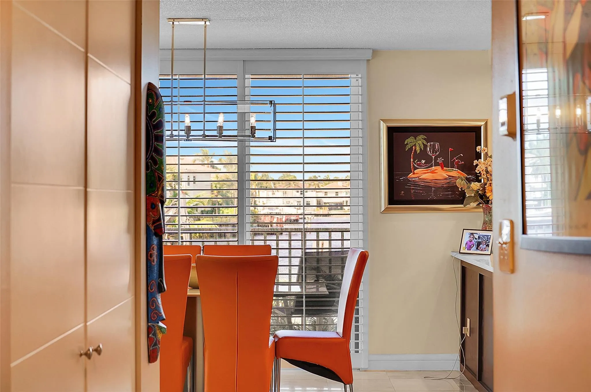 1401 S OCEAN DR, #204