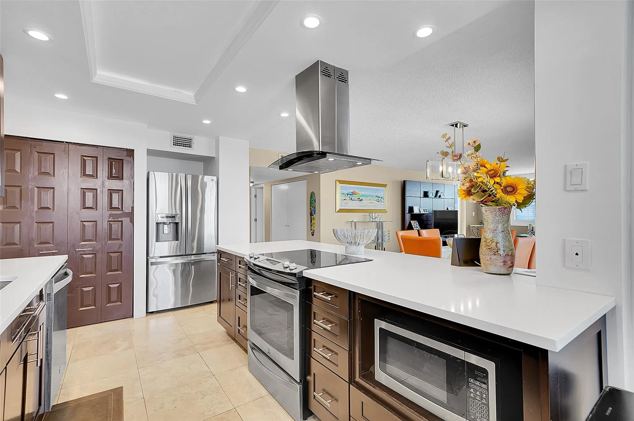 1401 S OCEAN DR, #204