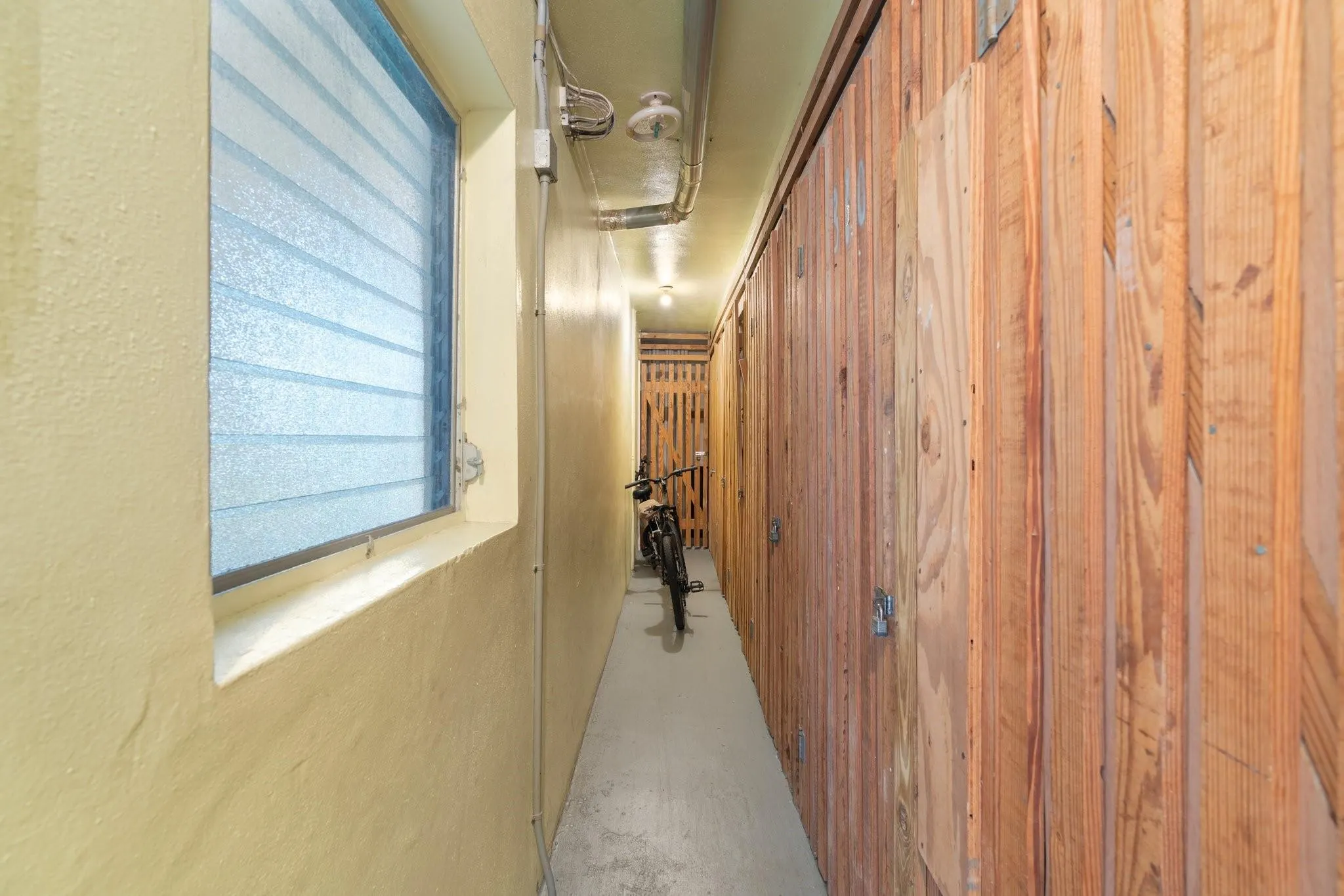 100 SE 6th Ave, #304