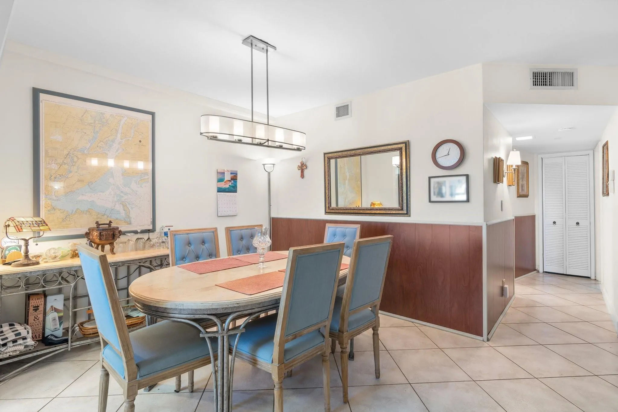 100 SE 6th Ave, #304