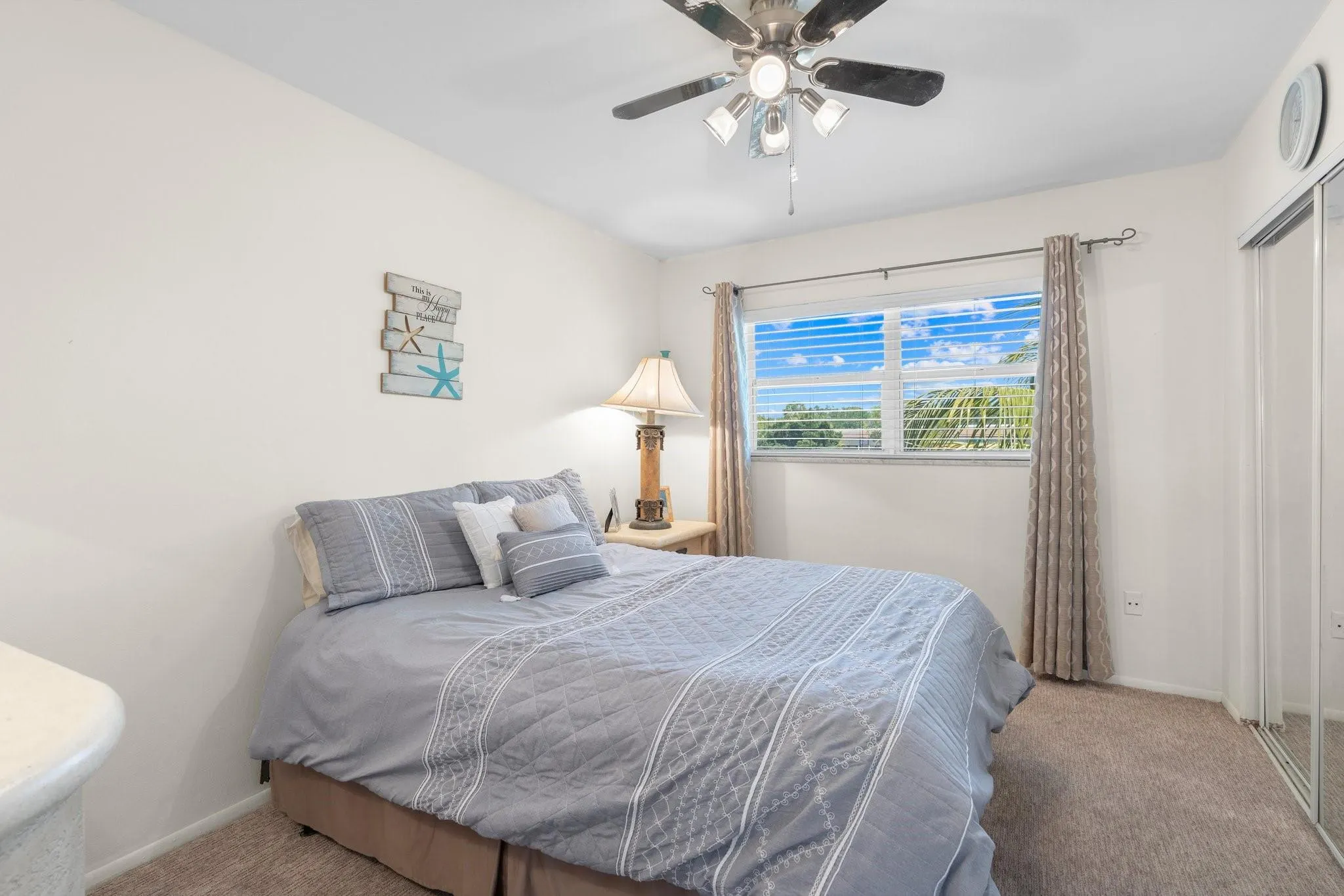 100 SE 6th Ave, #304