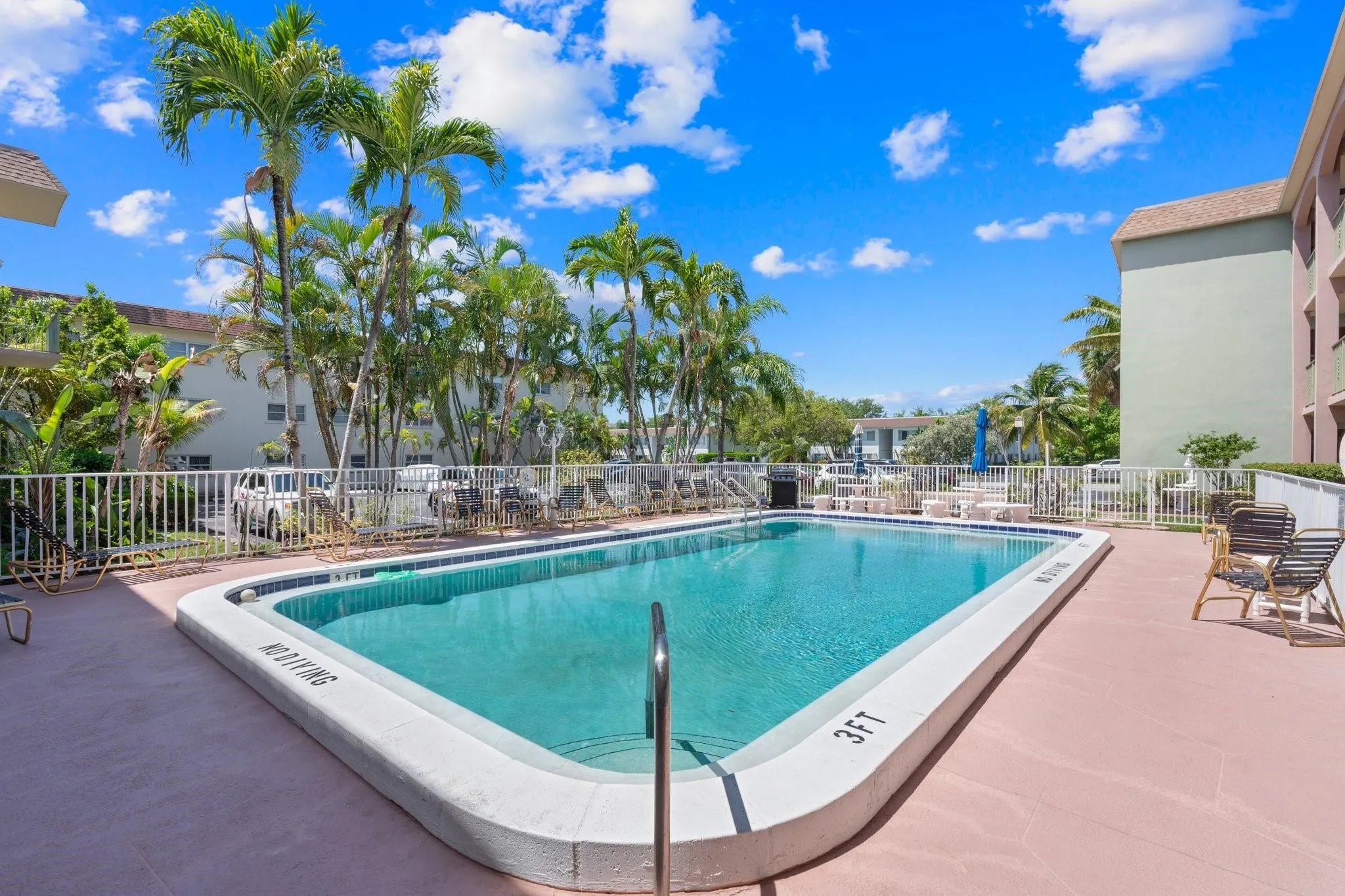 100 SE 6th Ave, #304