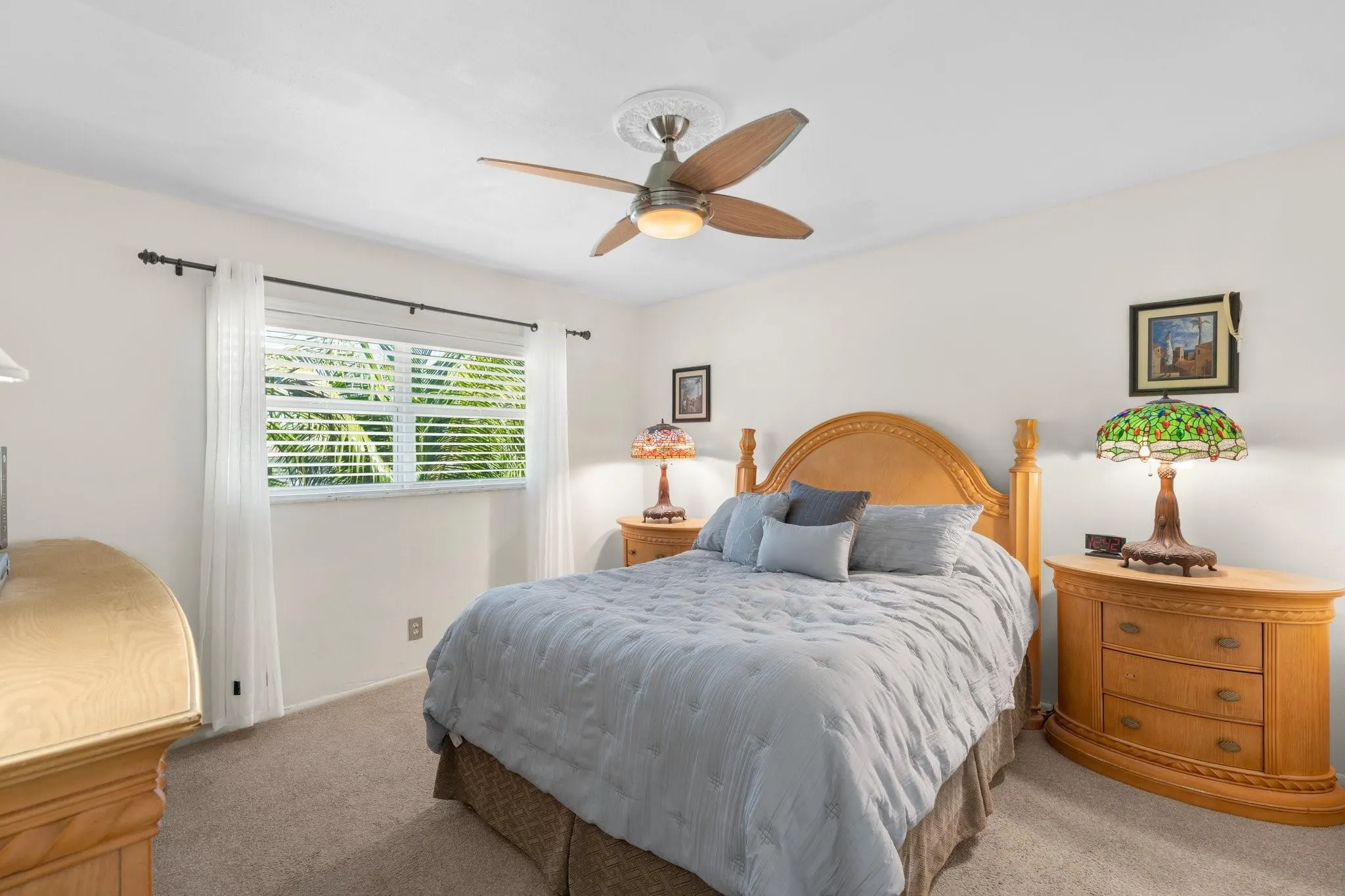 100 SE 6th Ave, #304