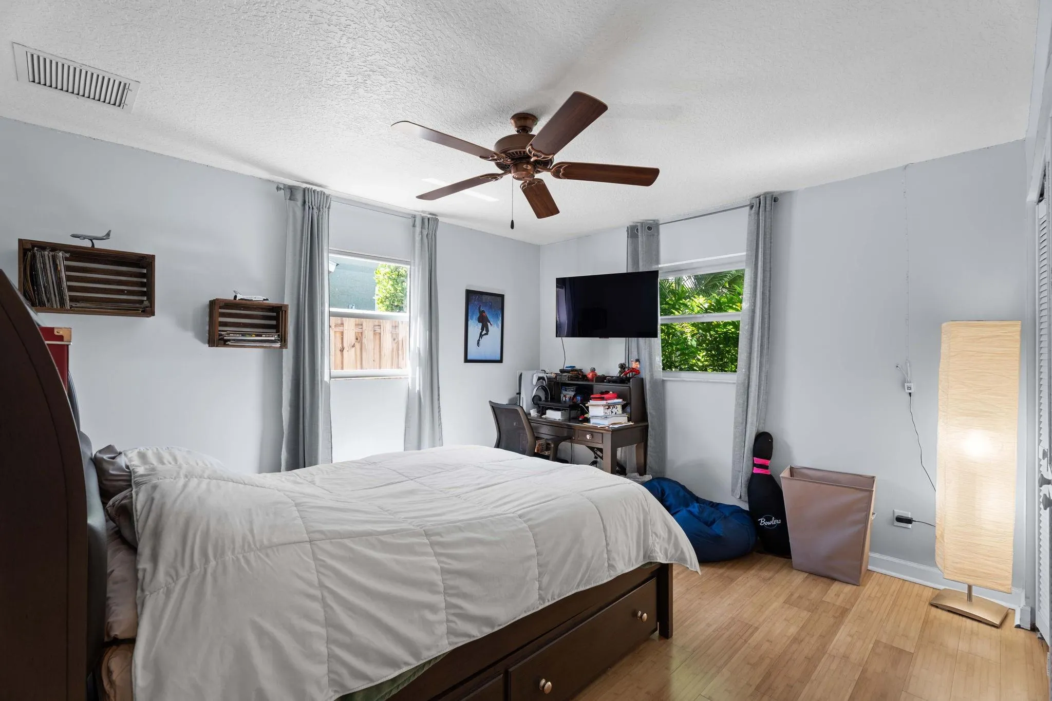 1798 SW Cabin Pl