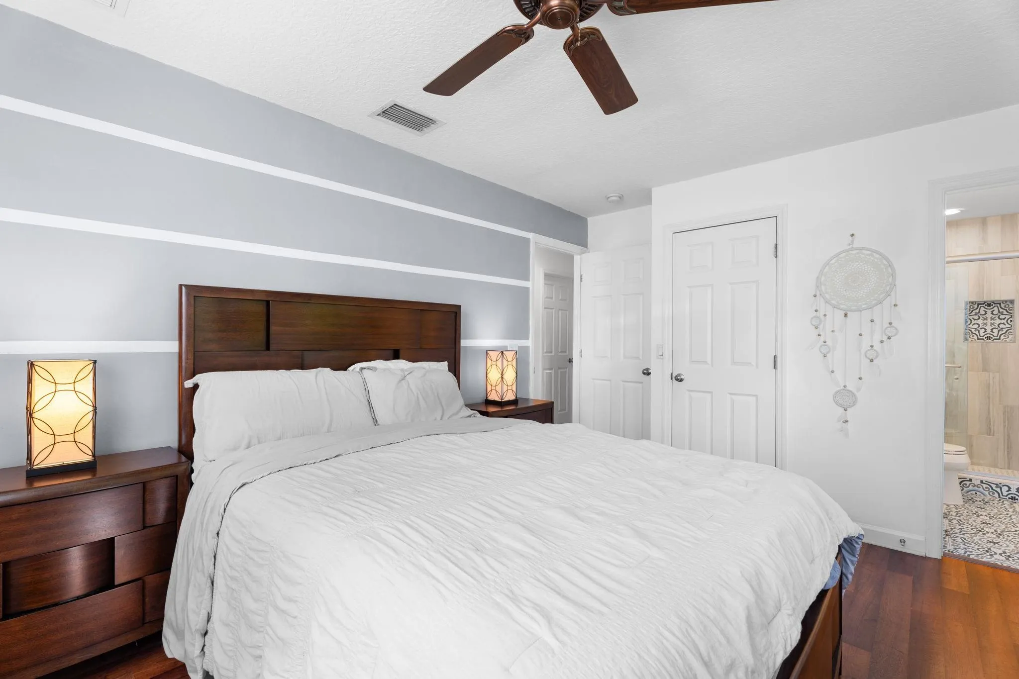 1798 SW Cabin Pl