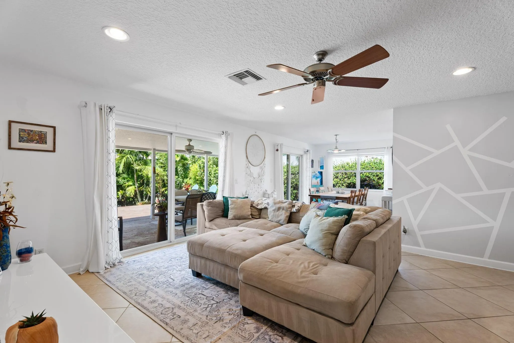 1798 SW Cabin Pl