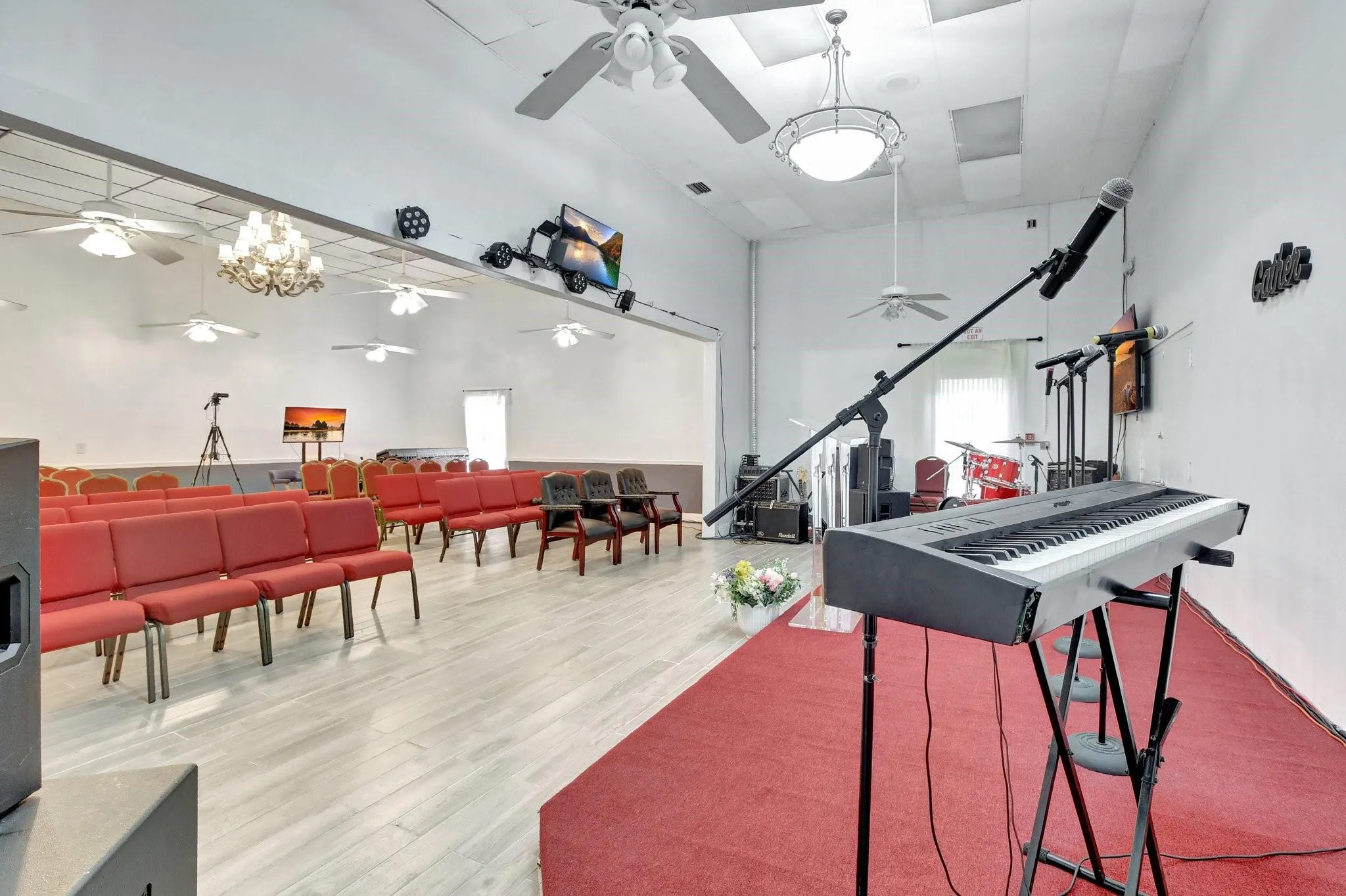 4505 NW 103rd Ave