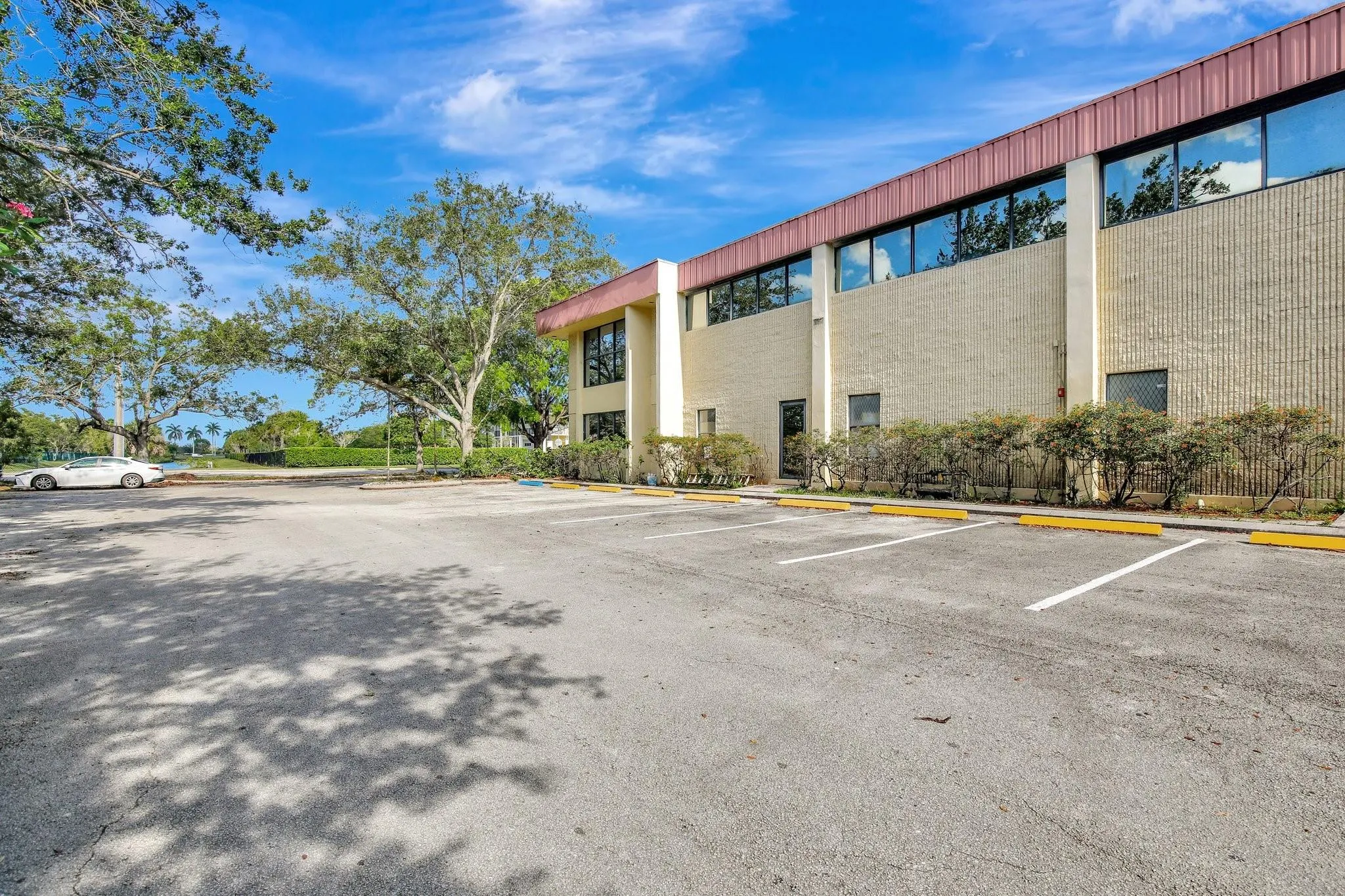 4505 NW 103rd Ave