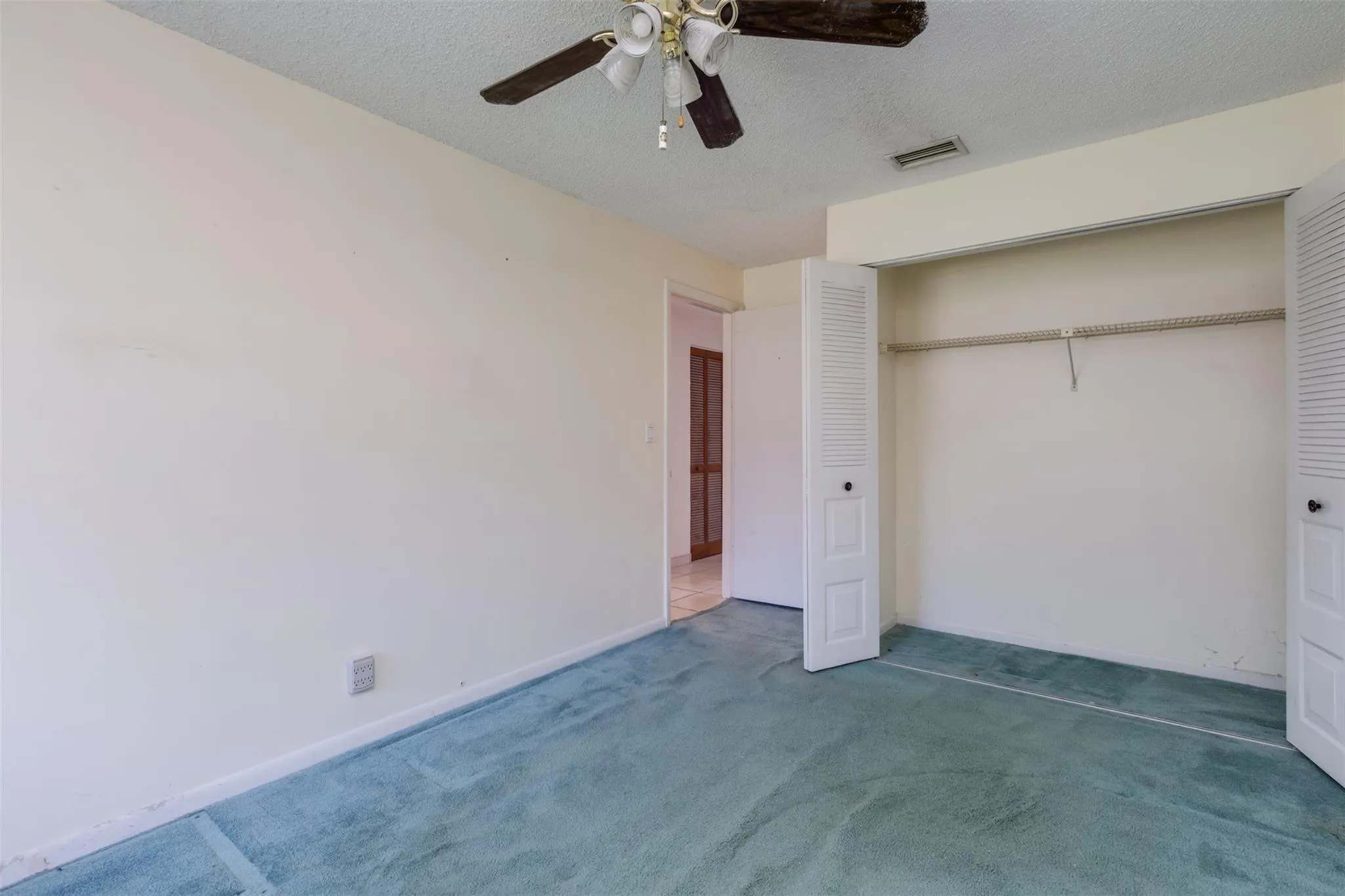 5250 SW 101st Ave