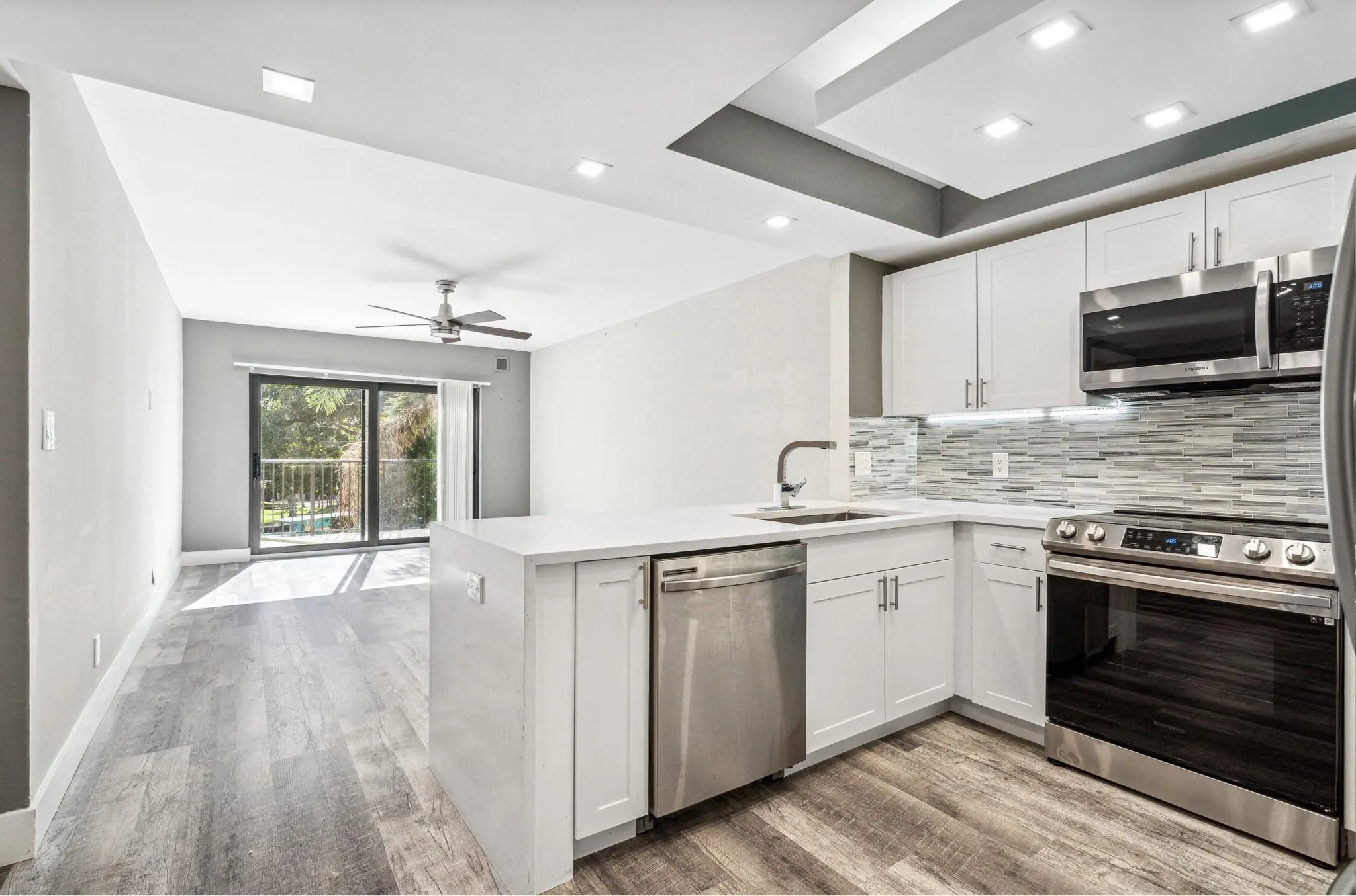 1000 River Reach Dr, #310