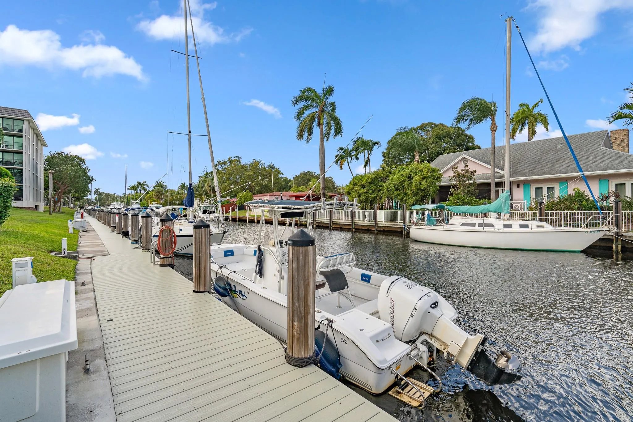 1000 River Reach Dr, #310