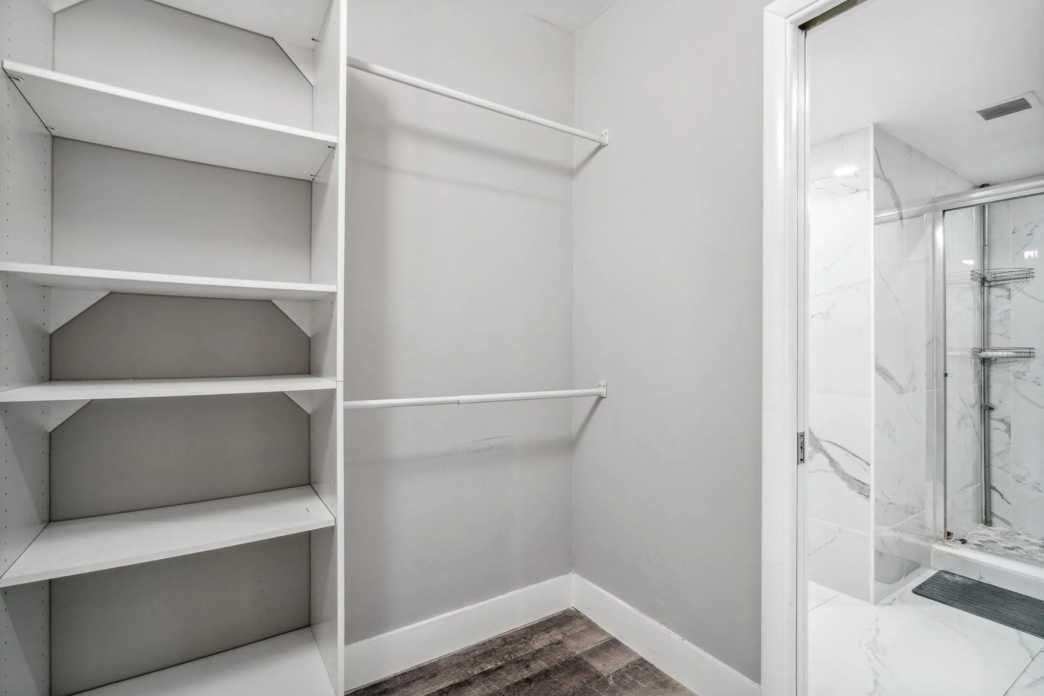 1000 River Reach Dr, #310