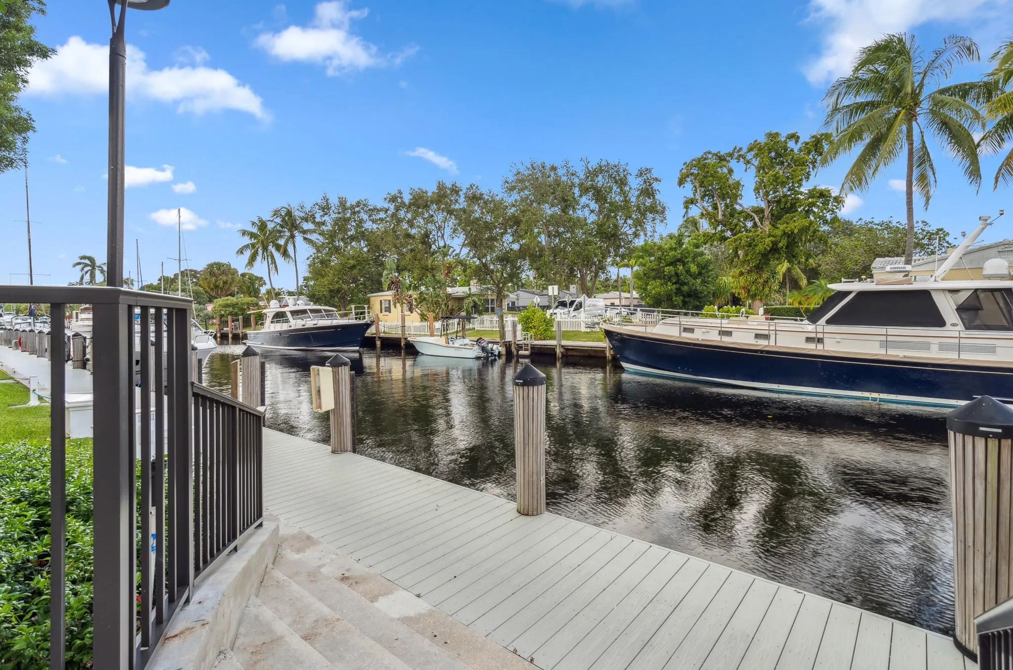 1000 River Reach Dr, #310