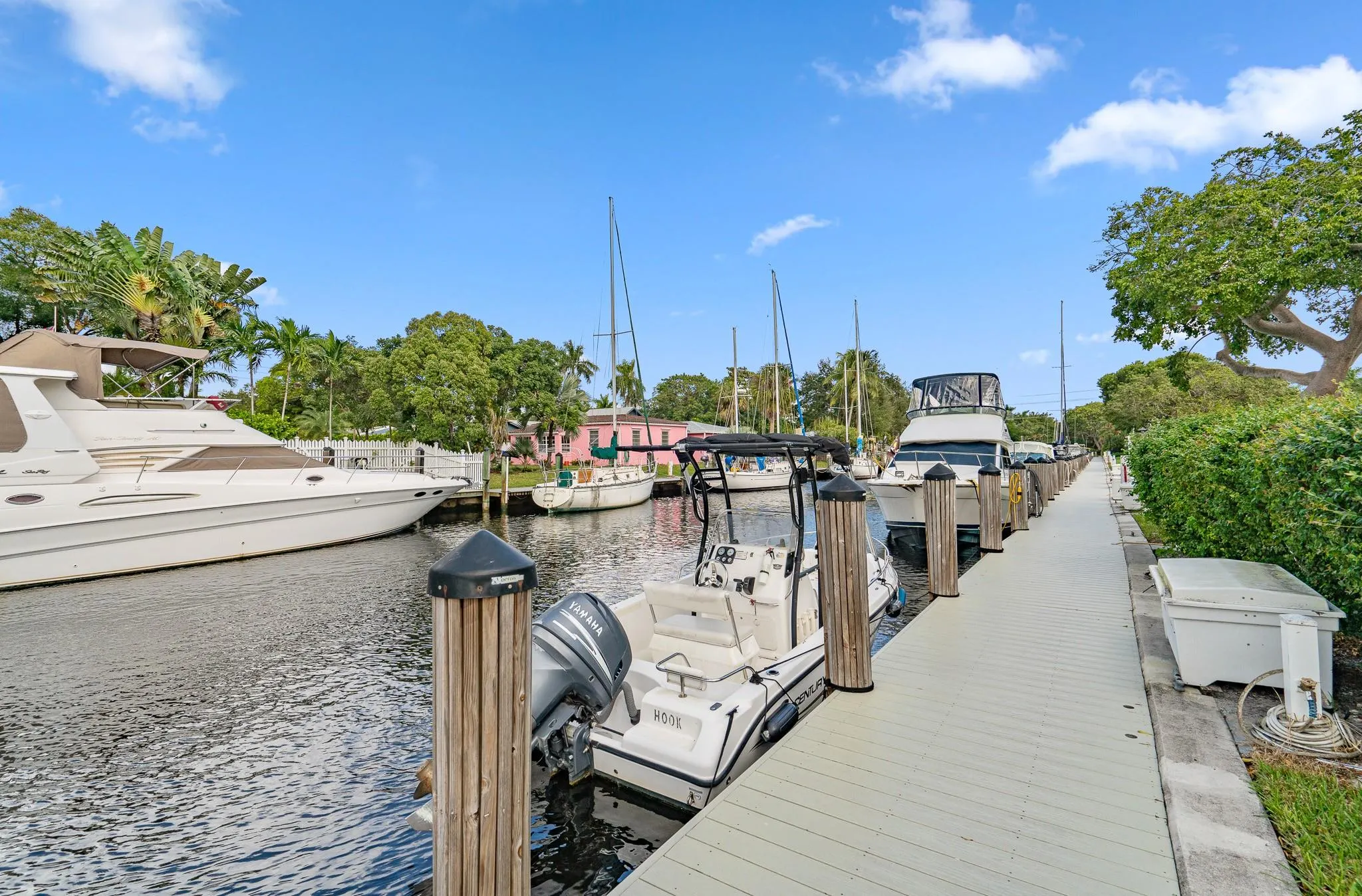 1000 River Reach Dr, #310