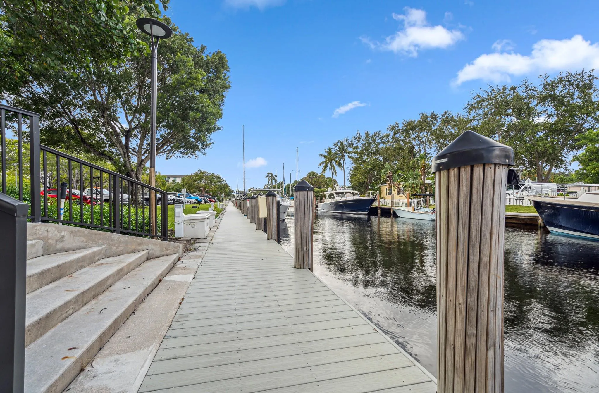 1000 River Reach Dr, #310