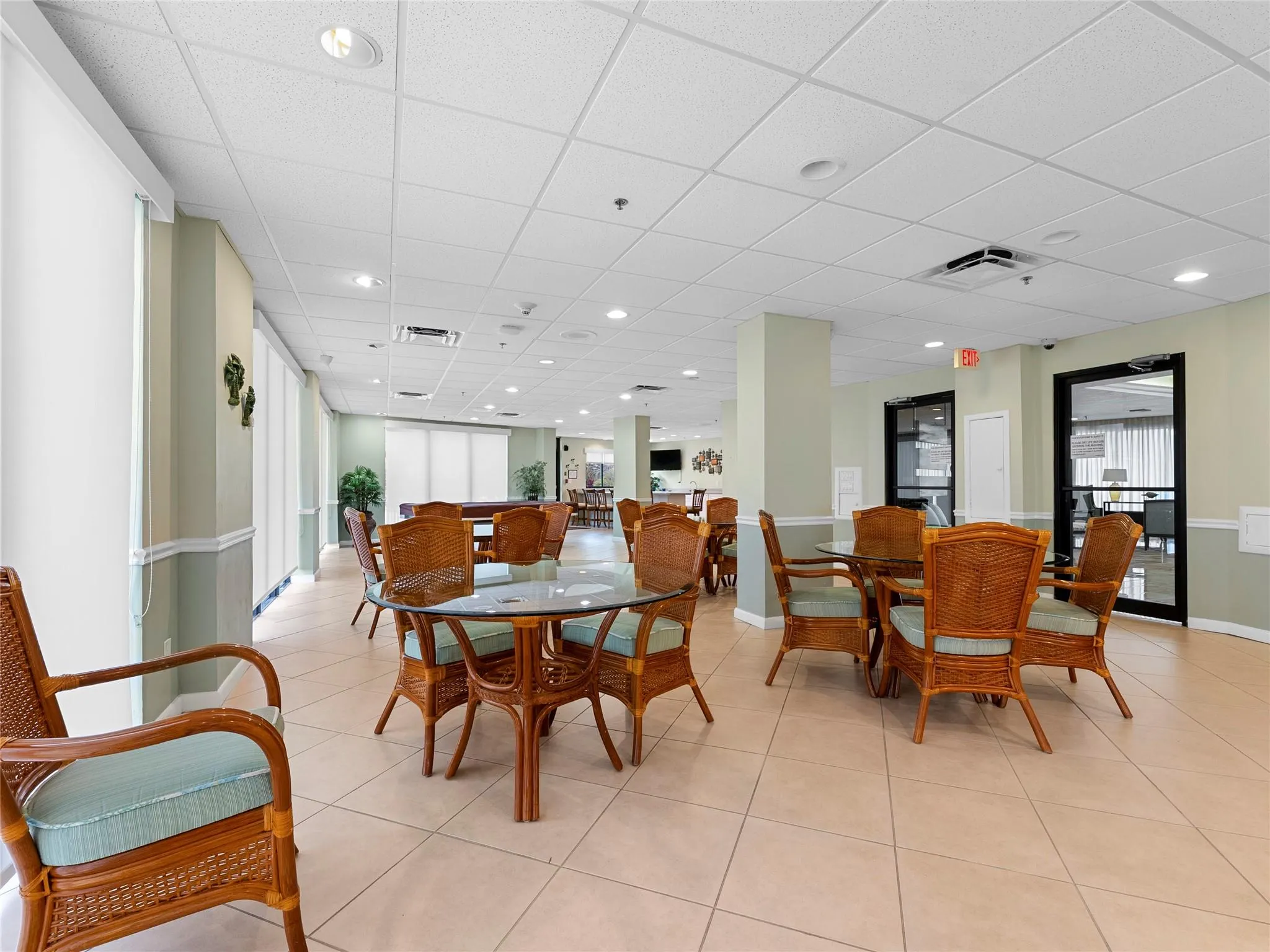 801 S Ocean Dr, #205