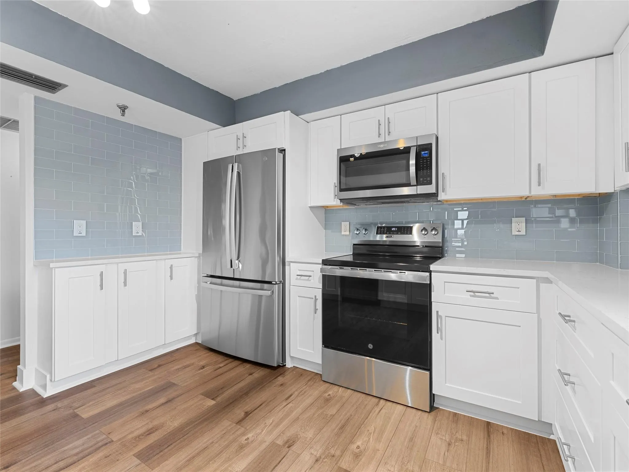 801 S Ocean Dr, #205