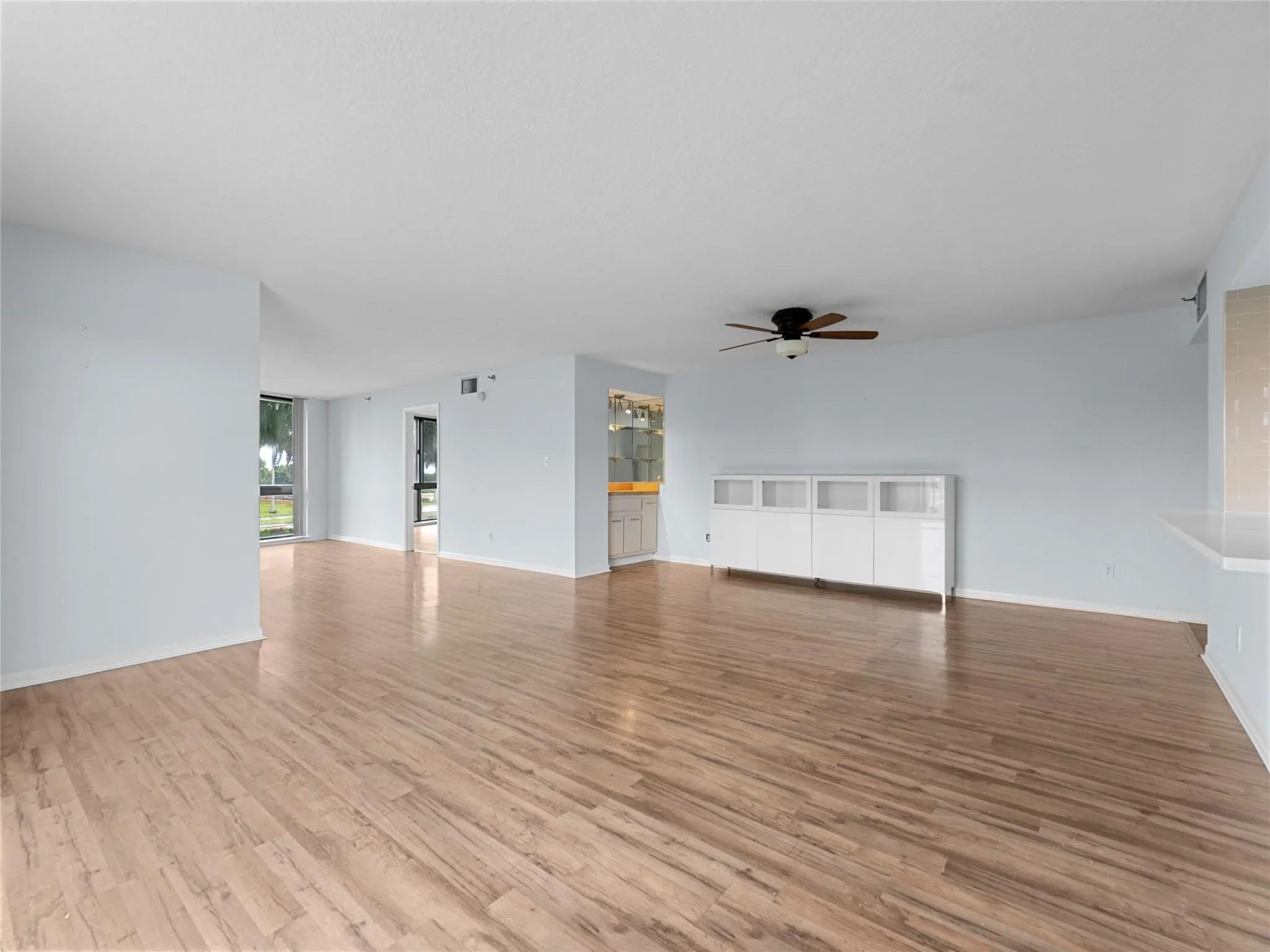 801 S Ocean Dr, #205