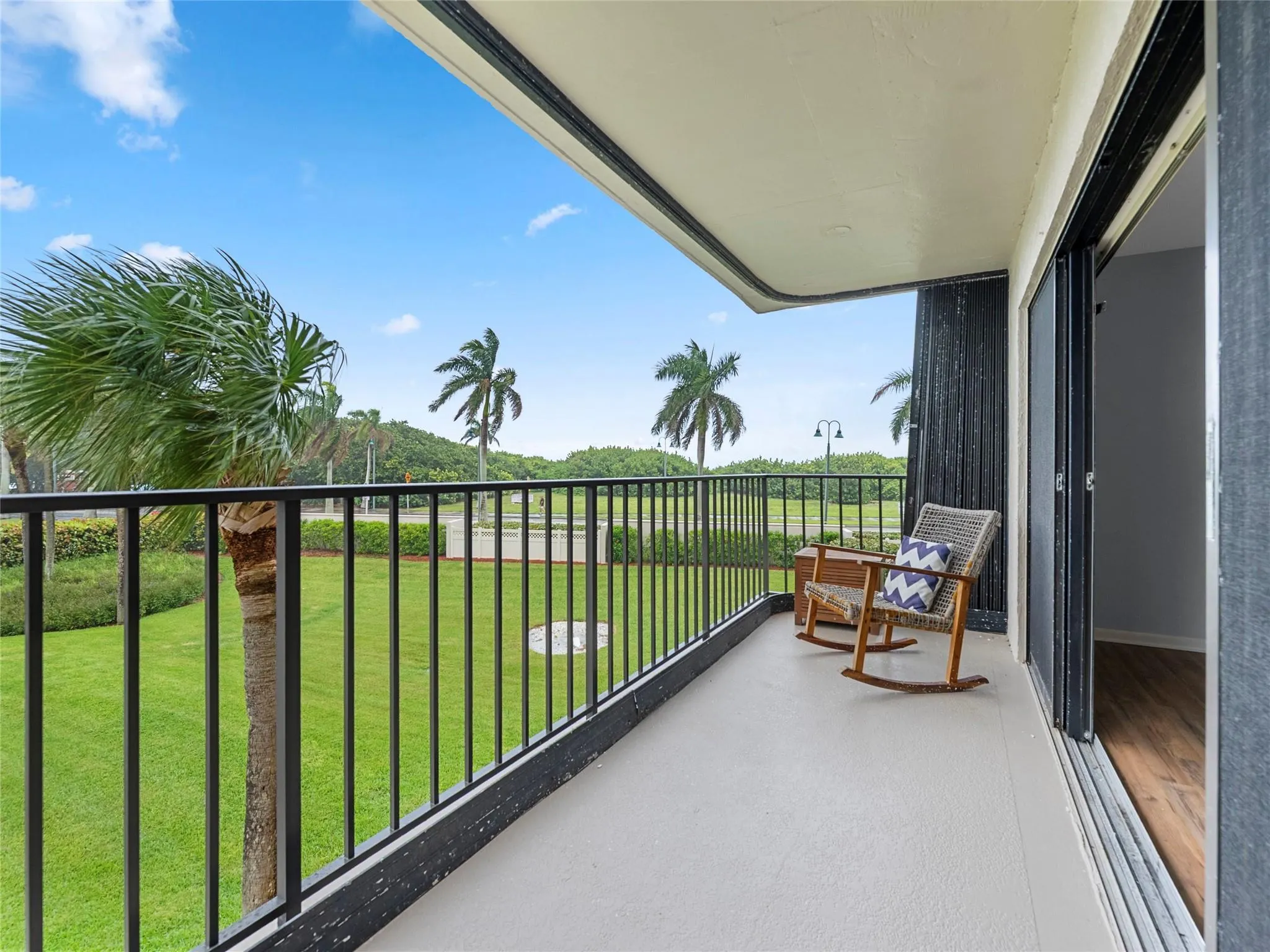 801 S Ocean Dr, #205