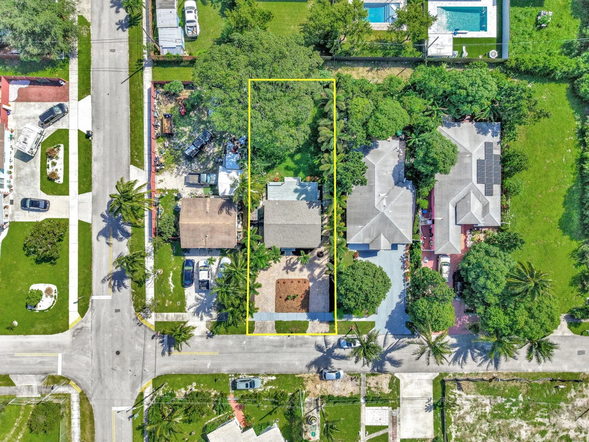 16648 SW 8th Ave