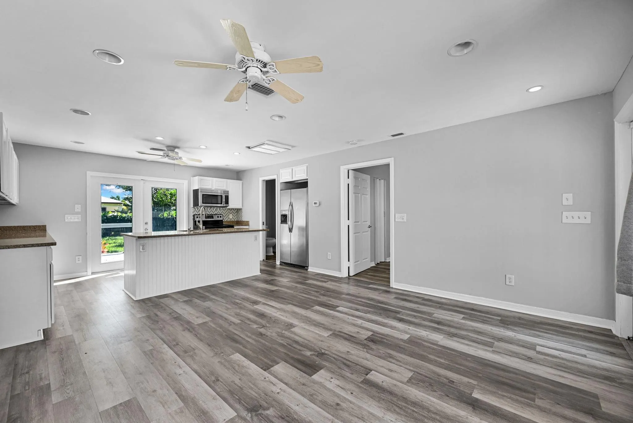 16648 SW 8th Ave