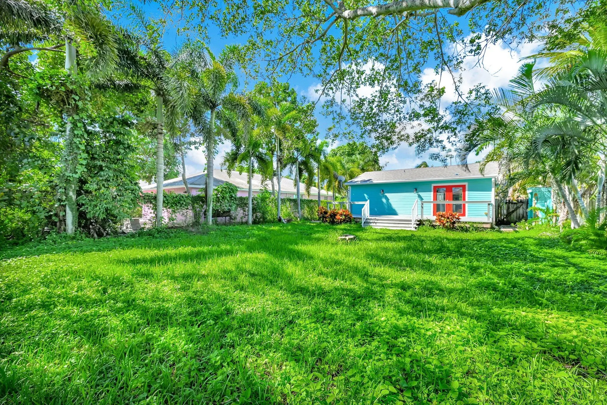 16648 SW 8th Ave