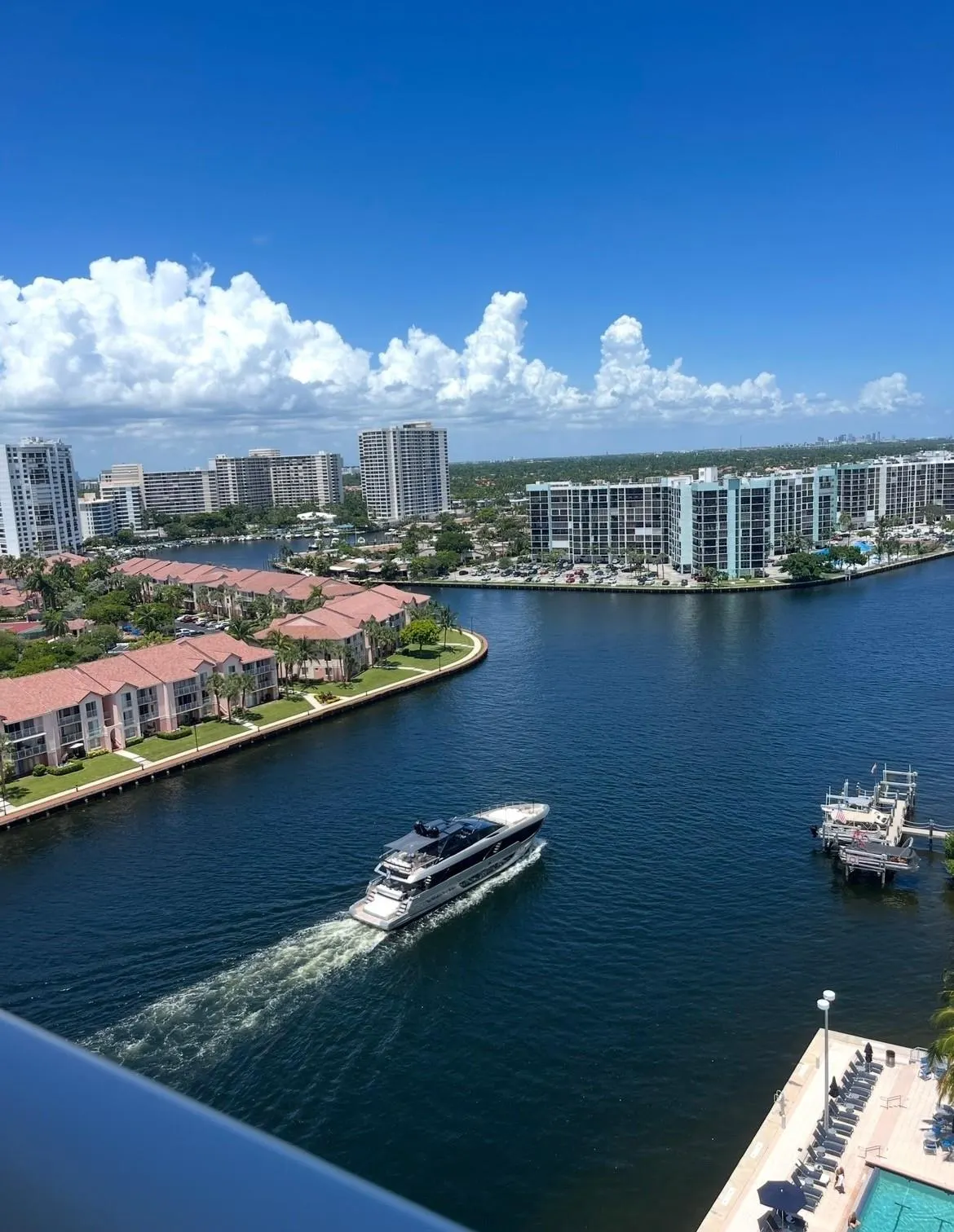 4010 S Ocean Dr, #R1102
