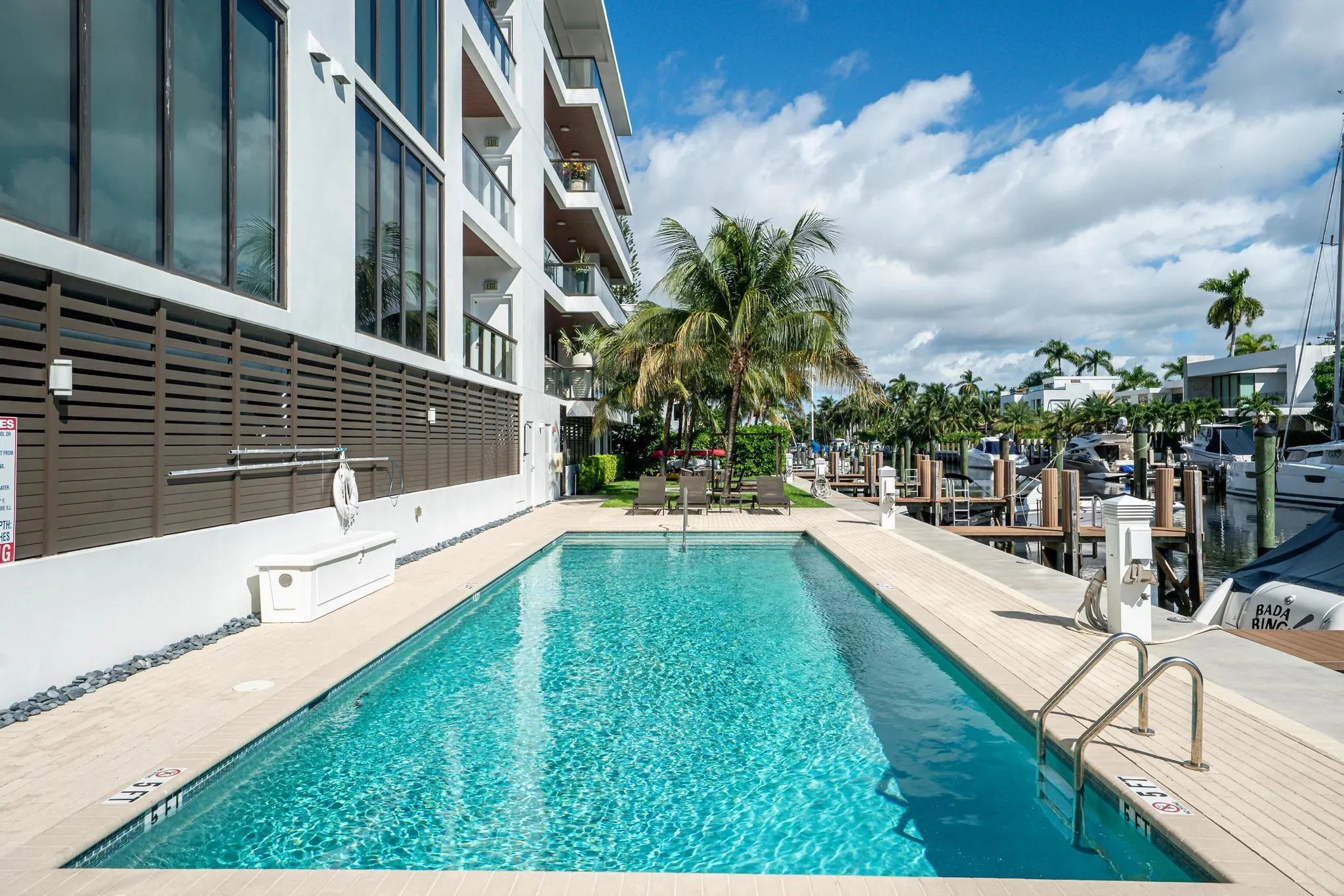 20 ISLE OF VENICE DR, #PH2
