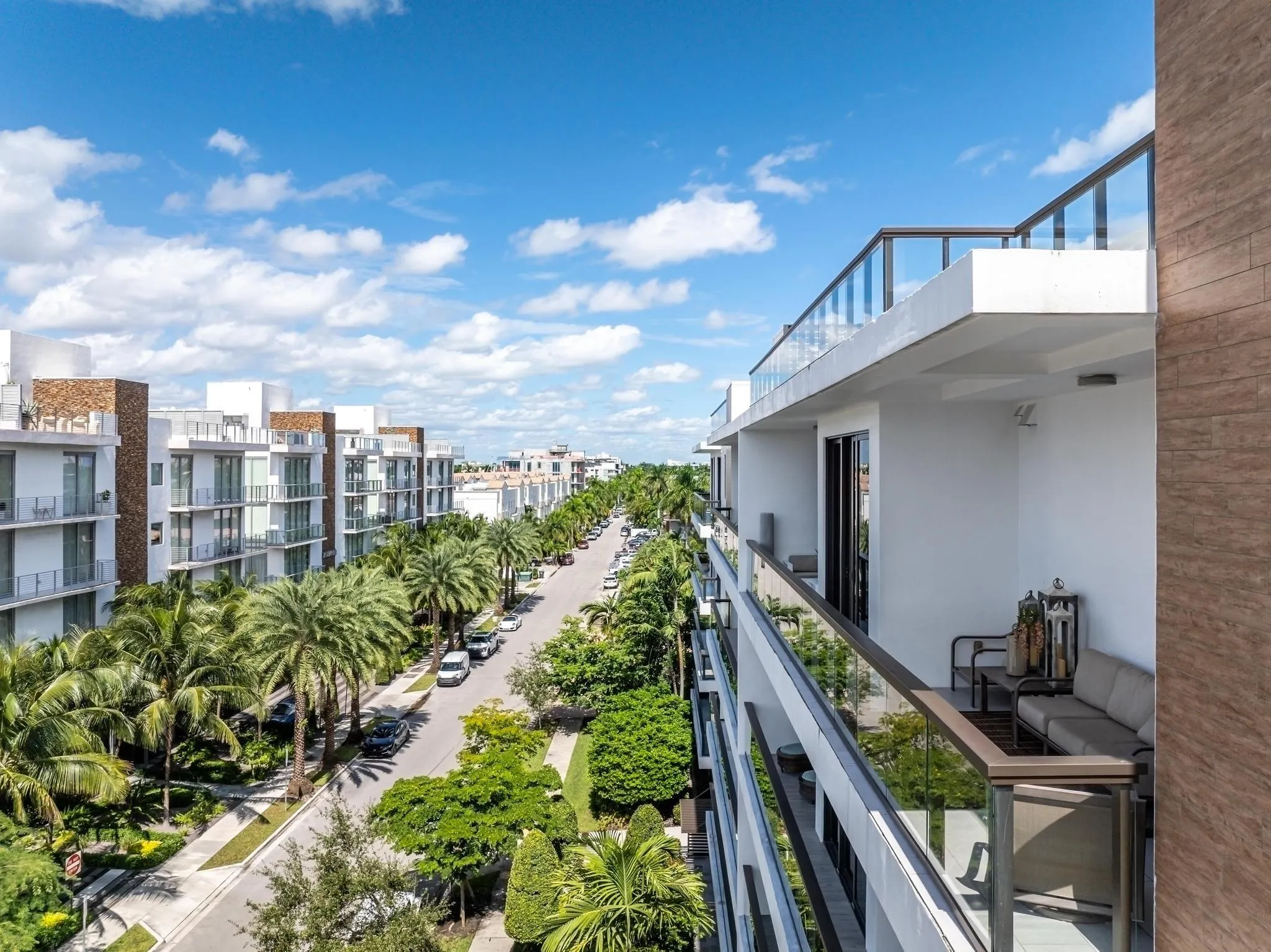 20 ISLE OF VENICE DR, #PH2