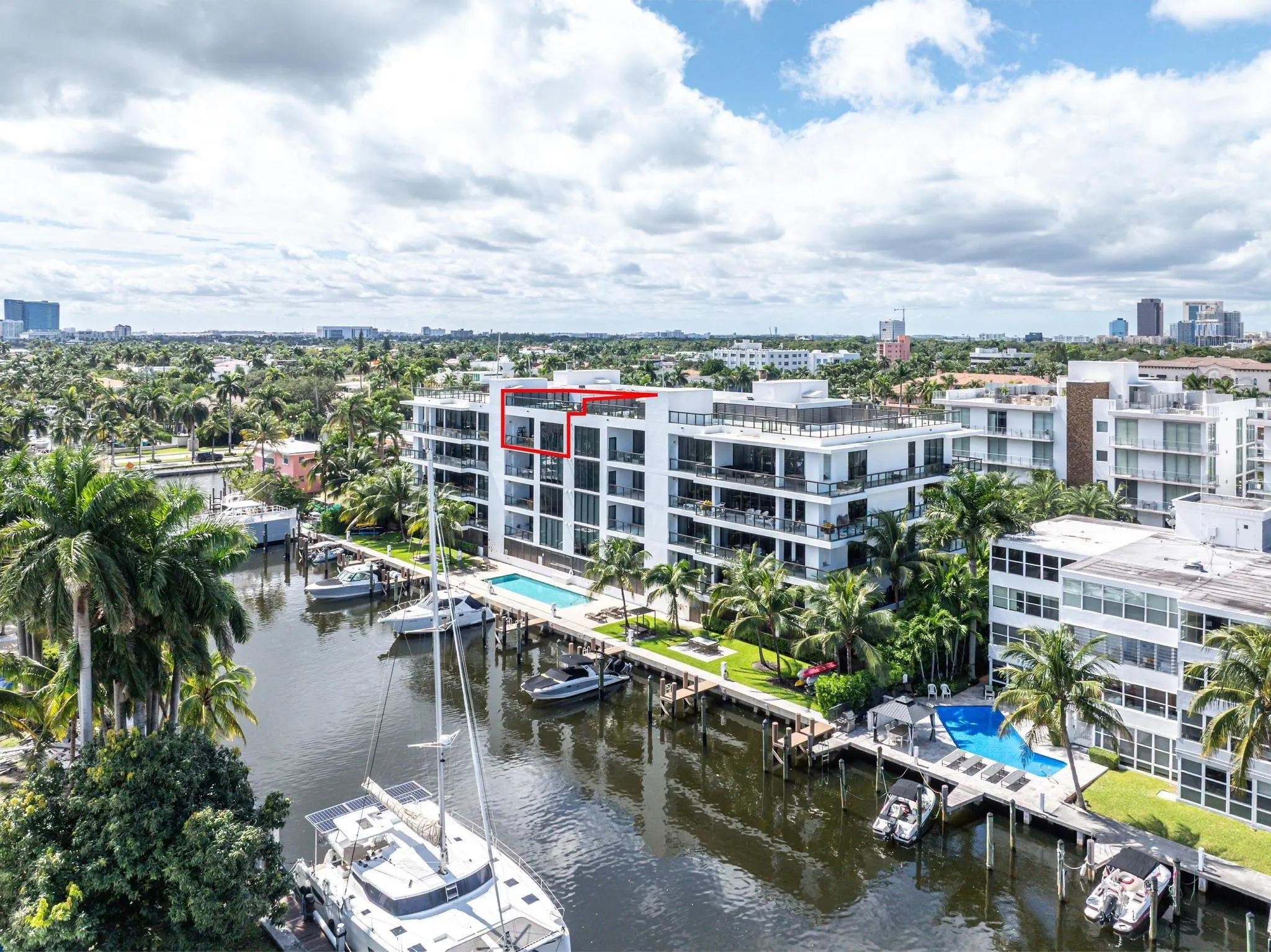 20 ISLE OF VENICE DR, #PH2