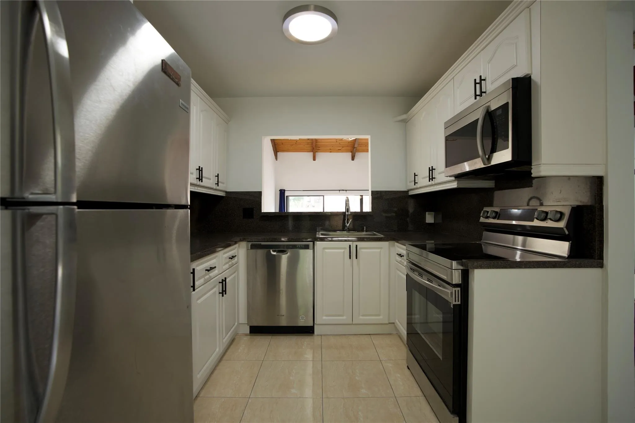 2125 SW 81st Ave